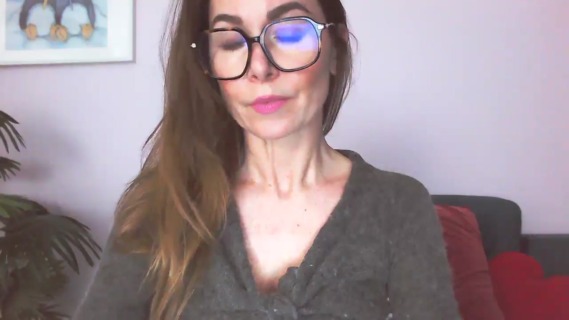 Gallery image thumbnail from Delilah_sweet's myfreecams stream on, 04/07/2026, 16:38 image 18 of 20