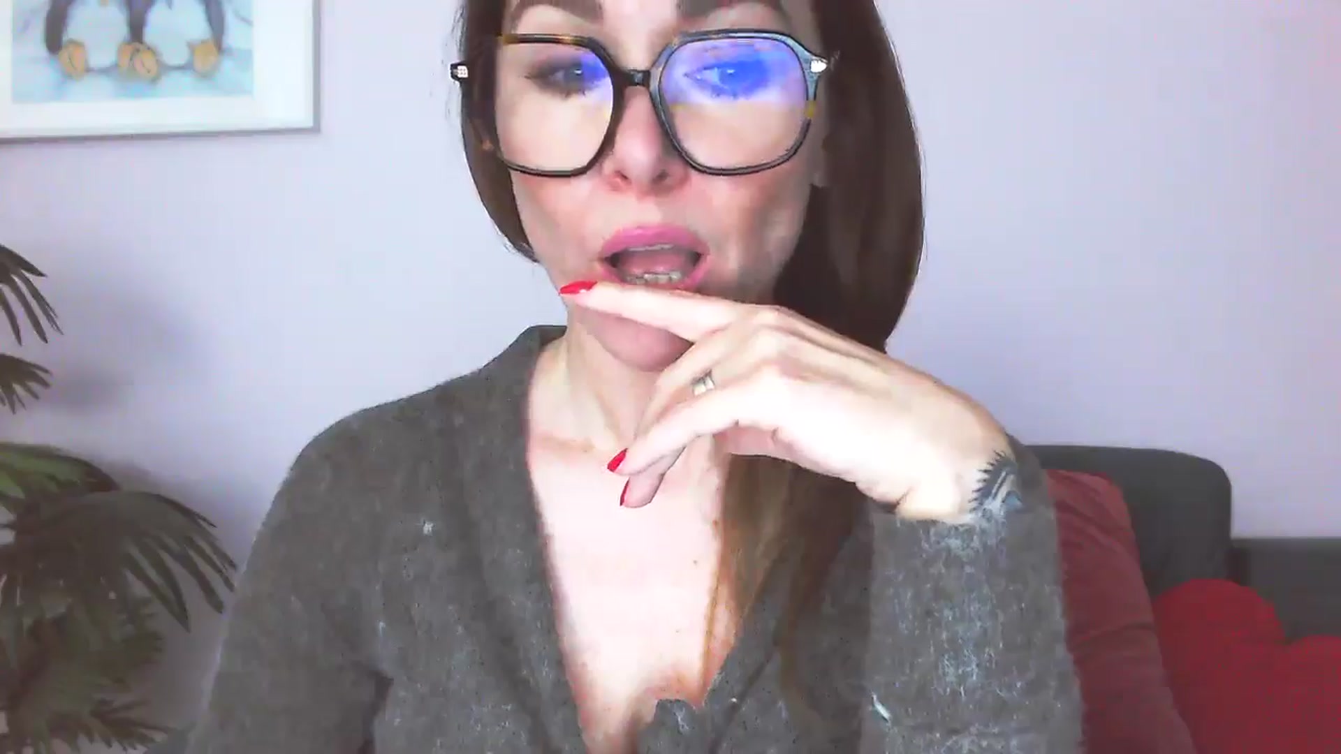 Gallery image thumbnail from Delilah_sweet's myfreecams stream on, 04/07/2026, 16:38 image 12 of 20