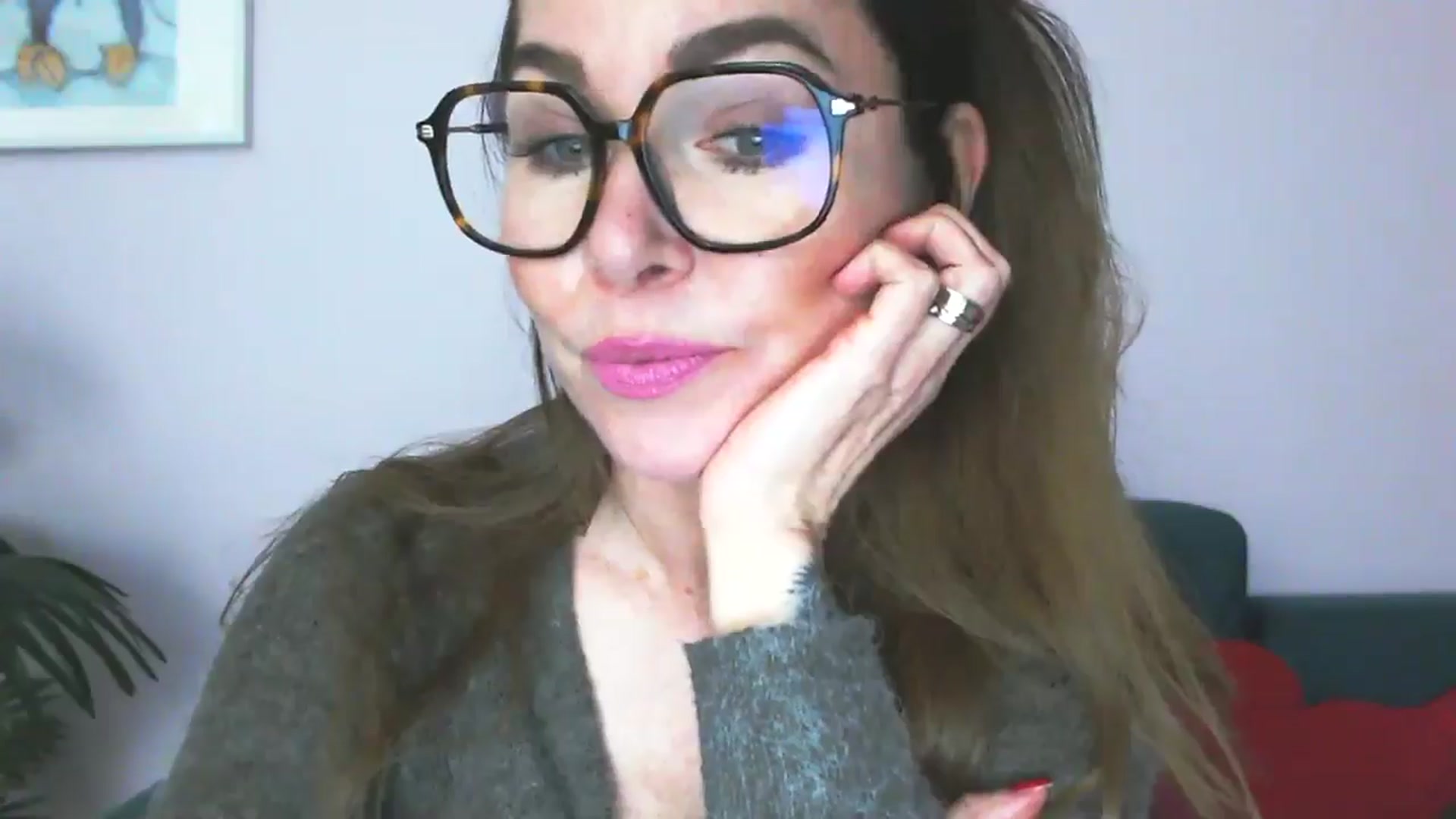 Gallery image thumbnail from Delilah_sweet's myfreecams stream on, 04/07/2026, 17:42 image 10 of 20