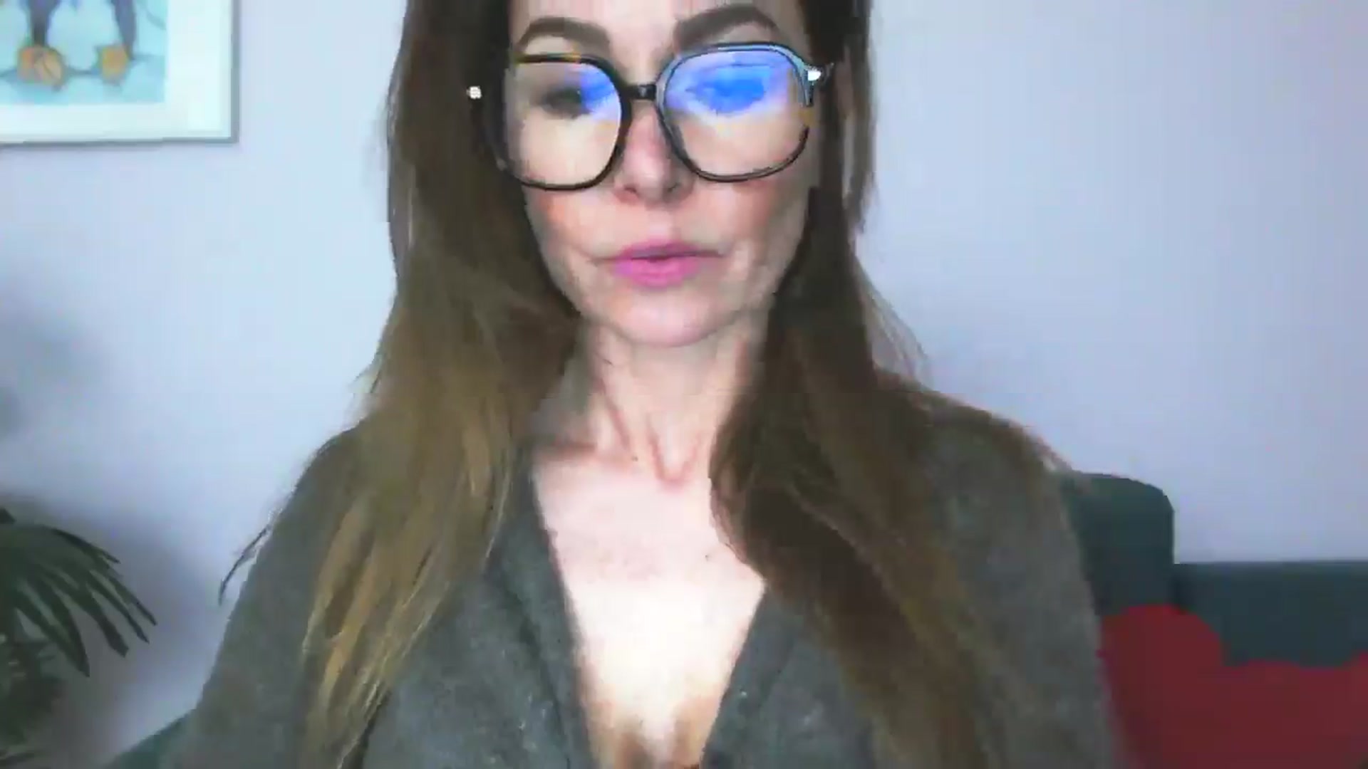 Gallery image thumbnail from Delilah_sweet's myfreecams stream on, 04/07/2026, 17:42 image 7 of 20