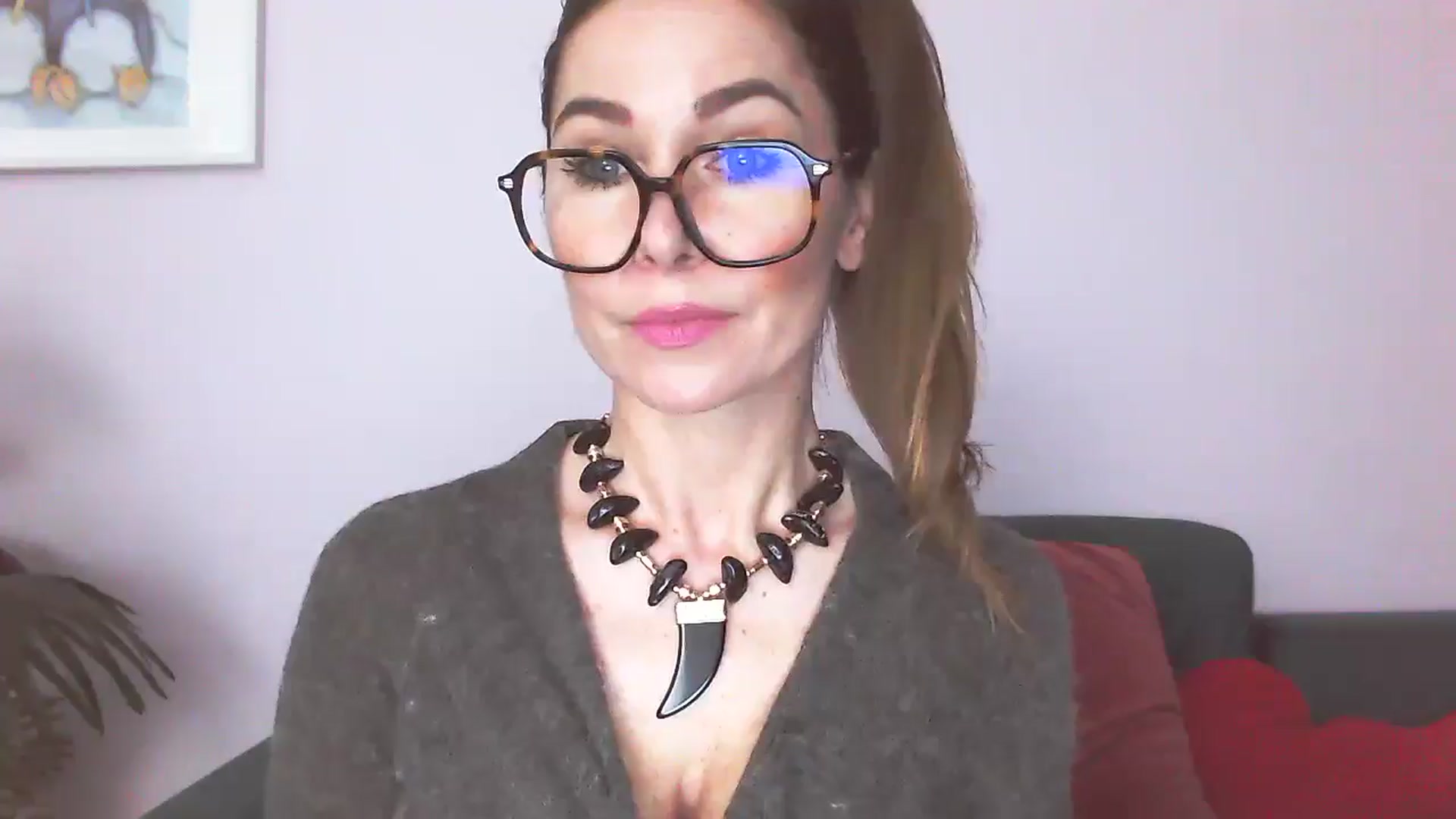 Gallery image thumbnail from Delilah_sweet's myfreecams stream on, 04/08/2026, 17:25 image 15 of 20