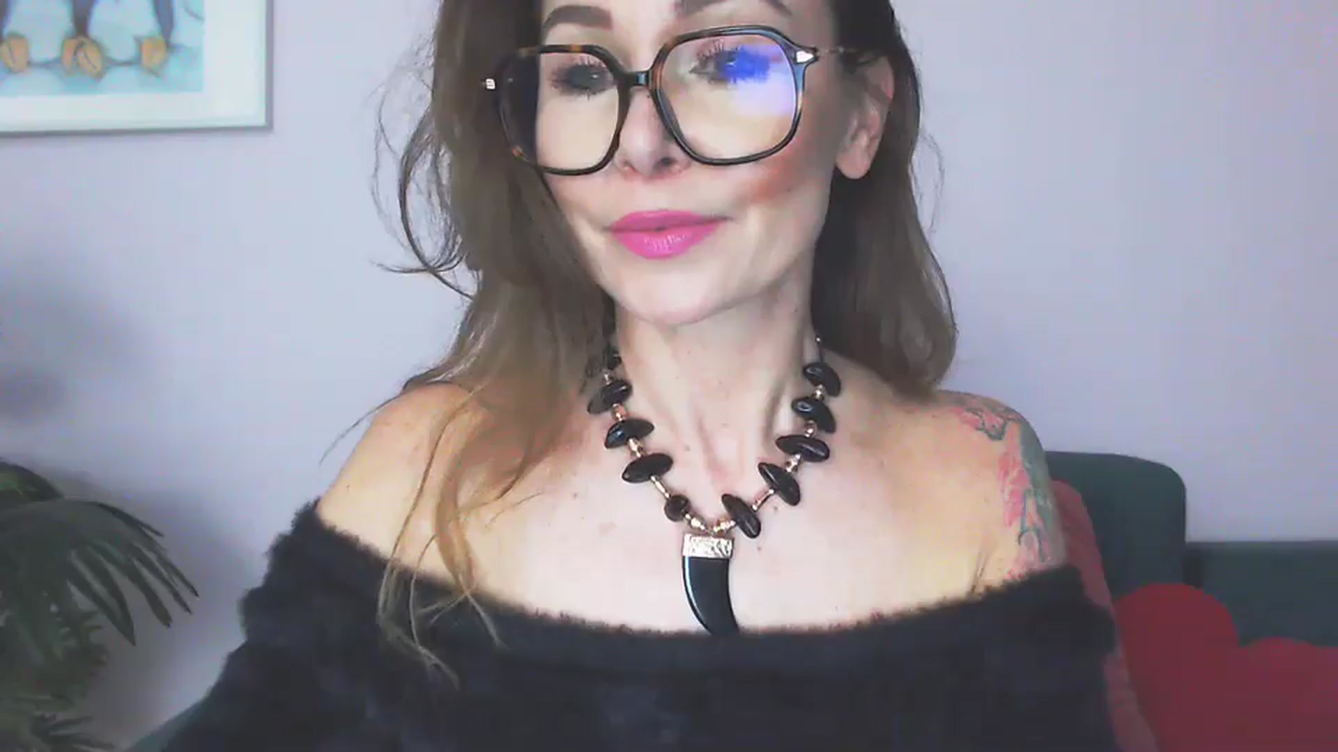 Gallery image thumbnail from Delilah_sweet's myfreecams stream on, 04/13/2026, 15:40 image 17 of 20