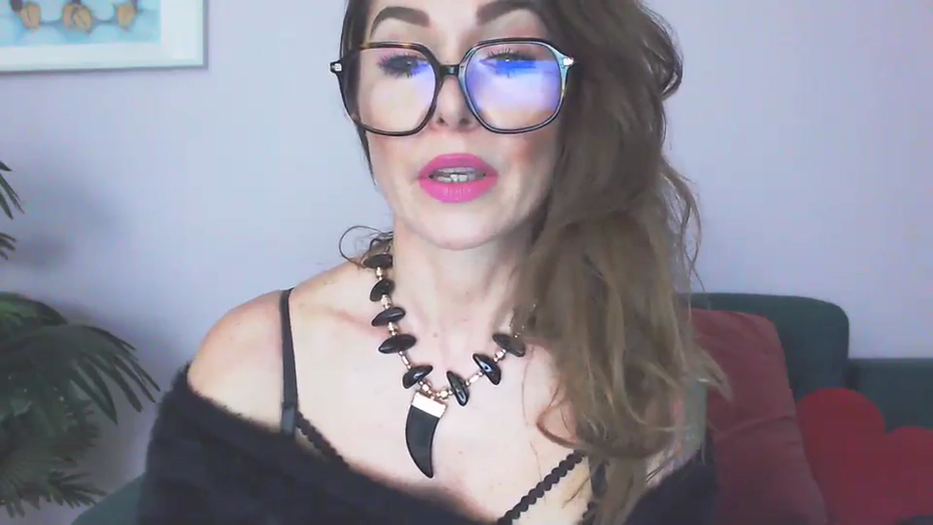Gallery image thumbnail from Delilah_sweet's myfreecams stream on, 04/13/2026, 16:34 image 12 of 20