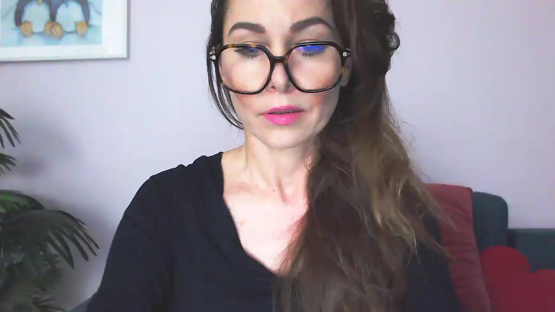 Gallery image thumbnail from Delilah_sweet's myfreecams stream on, 04/14/2026, 16:15 image 18 of 20