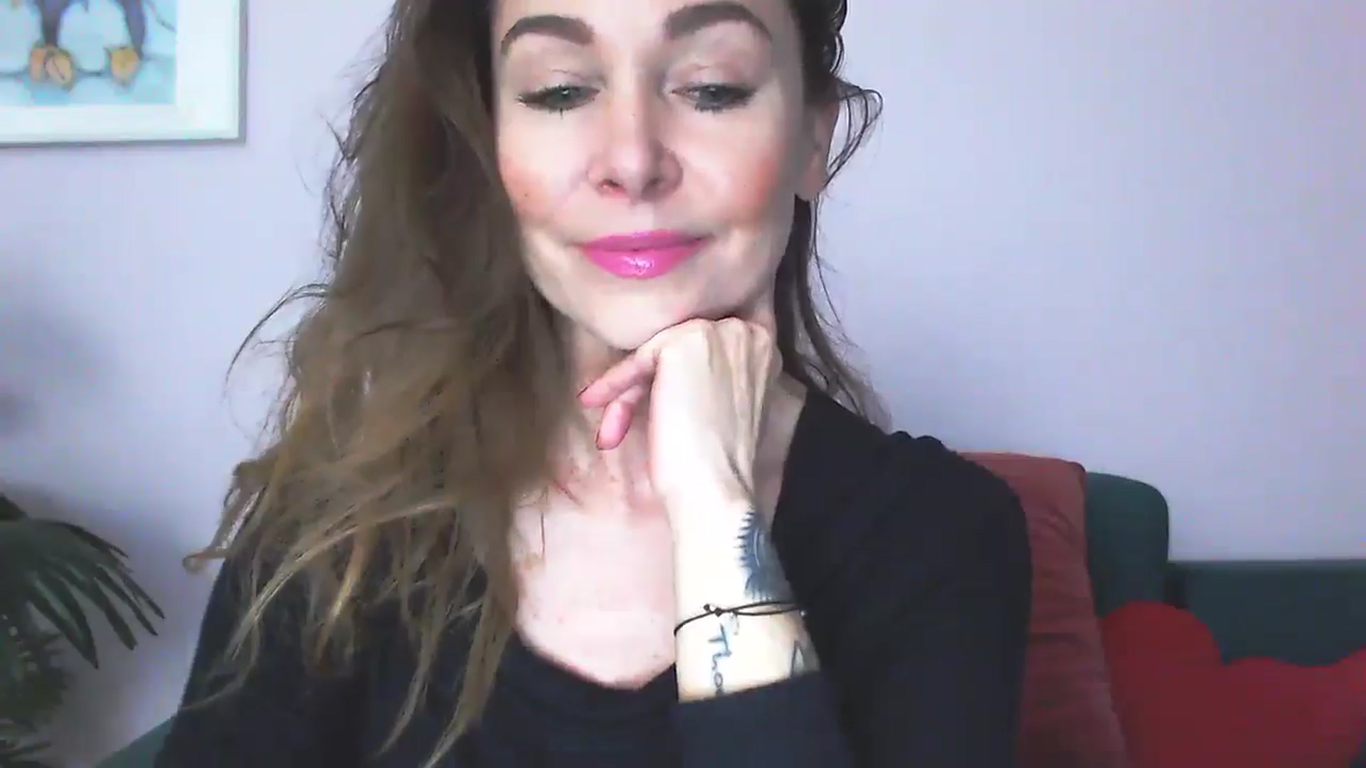 Gallery image thumbnail from Delilah_sweet's myfreecams stream on, 04/14/2026, 16:15 image 4 of 20