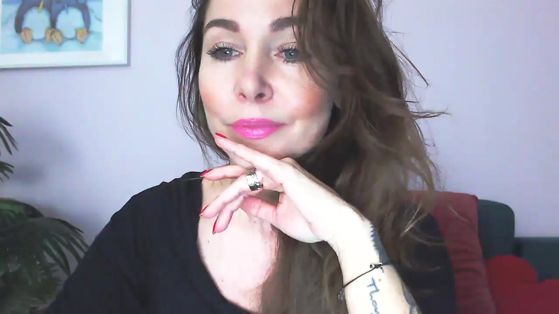Gallery image thumbnail from Delilah_sweet's myfreecams stream on, 04/14/2026, 16:15 image 10 of 20