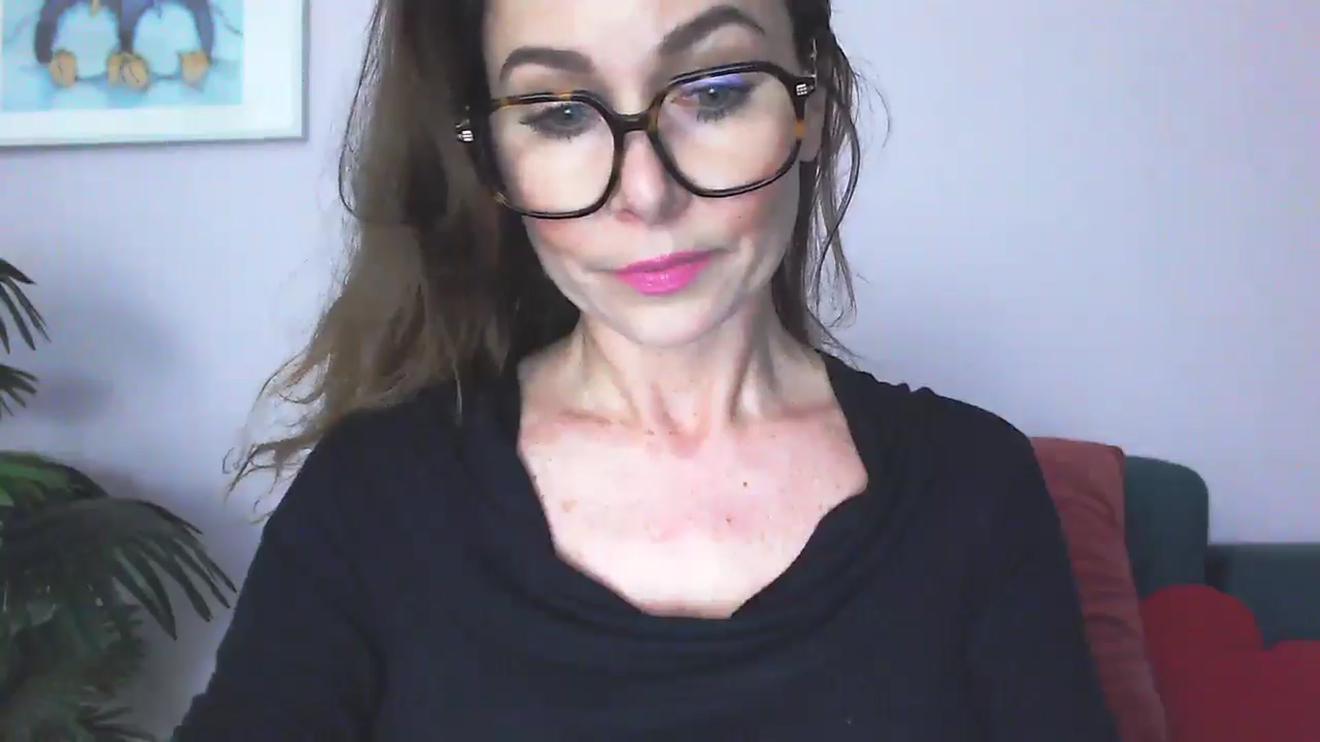 Gallery image thumbnail from Delilah_sweet's myfreecams stream on, 04/14/2026, 16:15 image 15 of 20