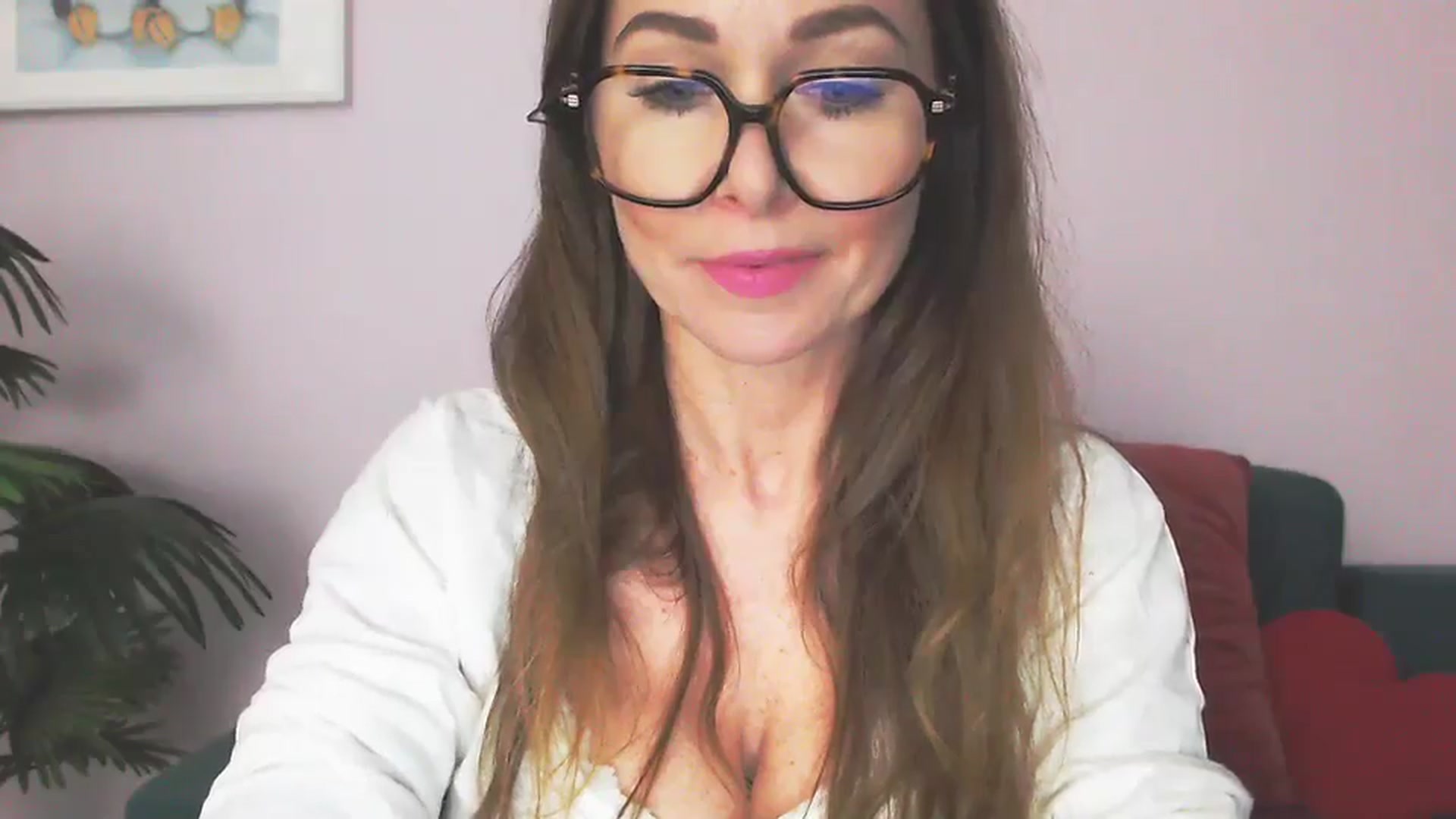 Gallery image thumbnail from Delilah_sweet's myfreecams stream on, 04/15/2026, 16:40 image 9 of 20
