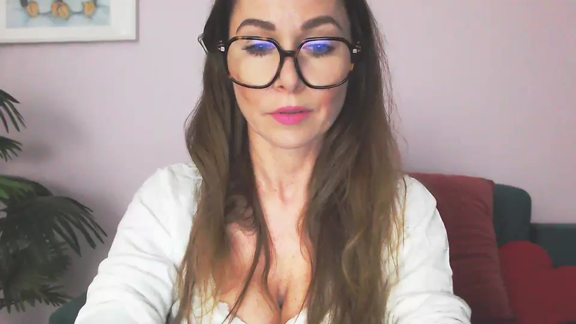 Gallery image thumbnail from Delilah_sweet's myfreecams stream on, 04/15/2026, 16:40 image 4 of 20