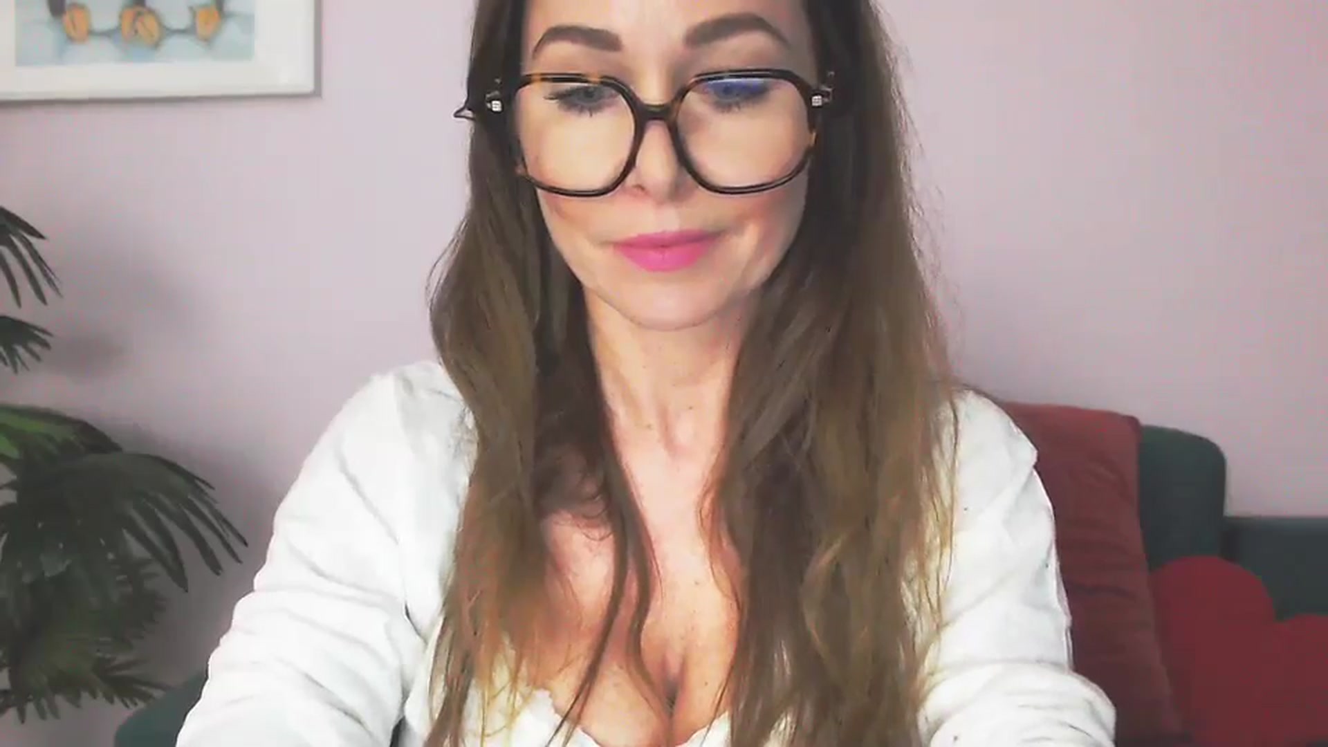 Gallery image thumbnail from Delilah_sweet's myfreecams stream on, 04/15/2026, 16:40 image 8 of 20