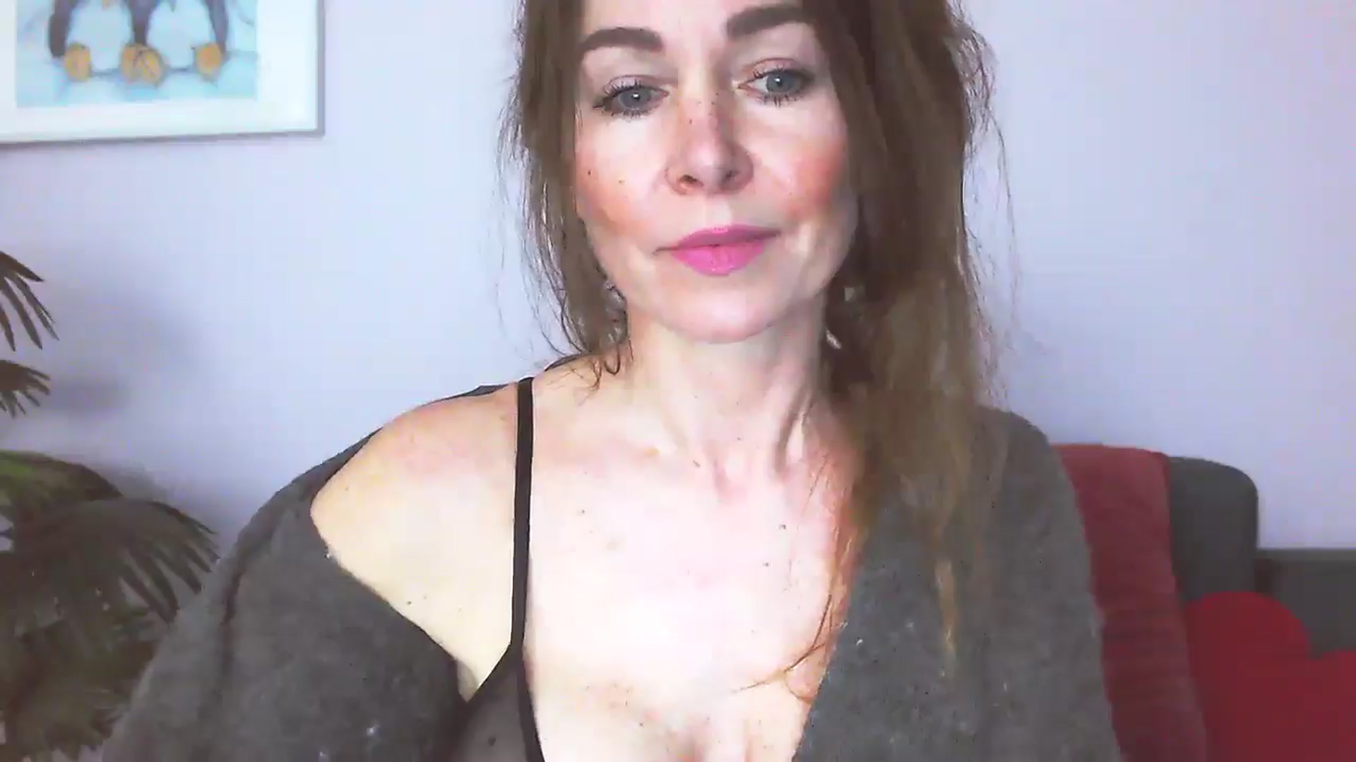 Gallery image thumbnail from Delilah_sweet's myfreecams stream on, 04/21/2026, 16:26 image 9 of 20
