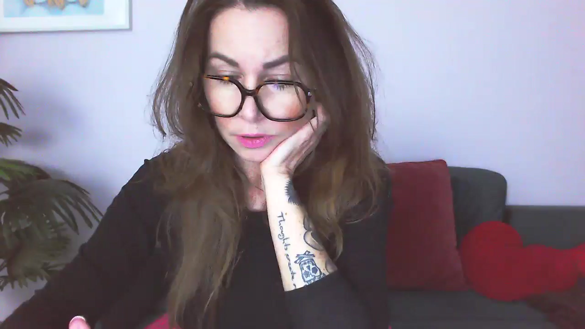 Gallery image thumbnail from Delilah_sweet's myfreecams stream on, 04/30/2026, 15:08 image 15 of 20