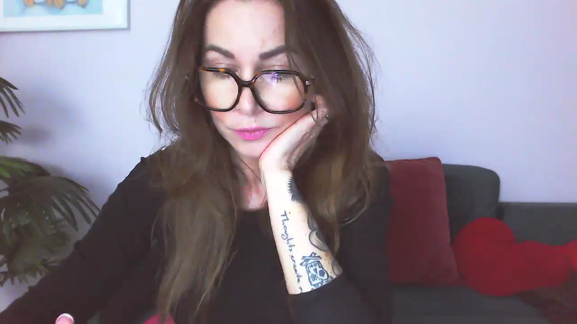 Gallery image thumbnail from Delilah_sweet's myfreecams stream on, 04/30/2026, 15:08 image 14 of 20