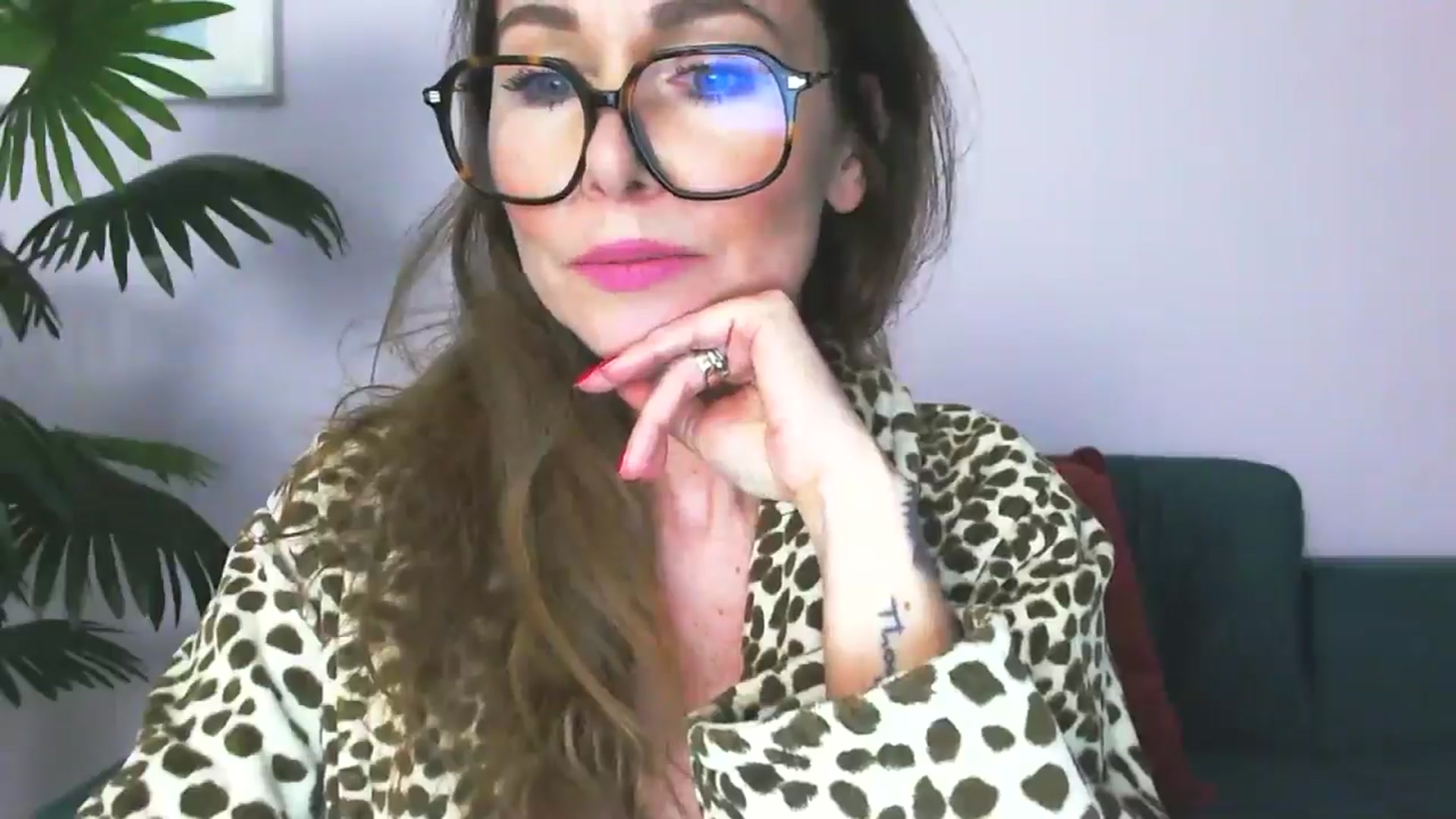 Gallery image thumbnail from Delilah_sweet's myfreecams stream on, 05/06/2026, 18:28 image 18 of 20