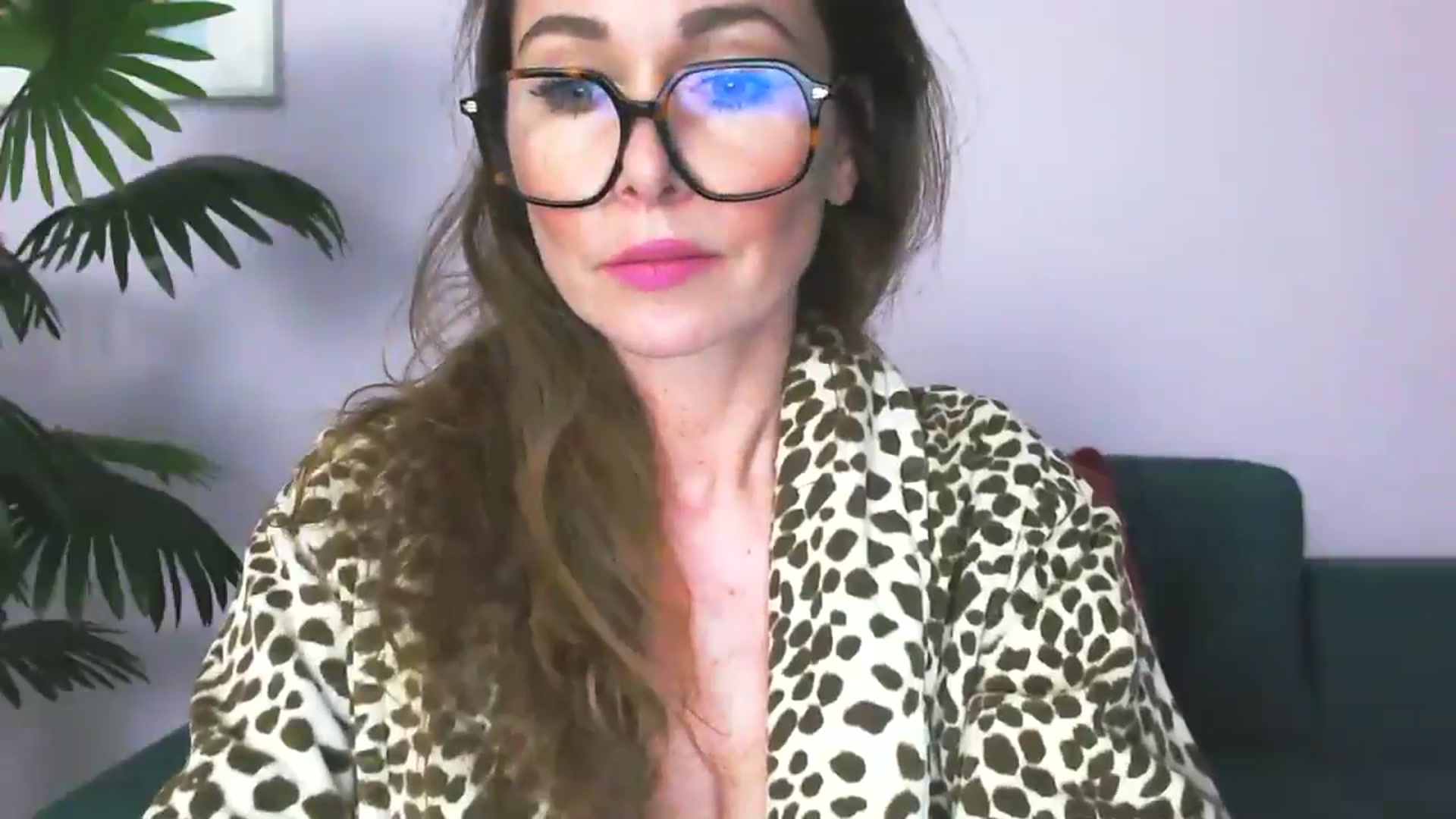 Gallery image thumbnail from Delilah_sweet's myfreecams stream on, 05/06/2026, 18:28 image 17 of 20