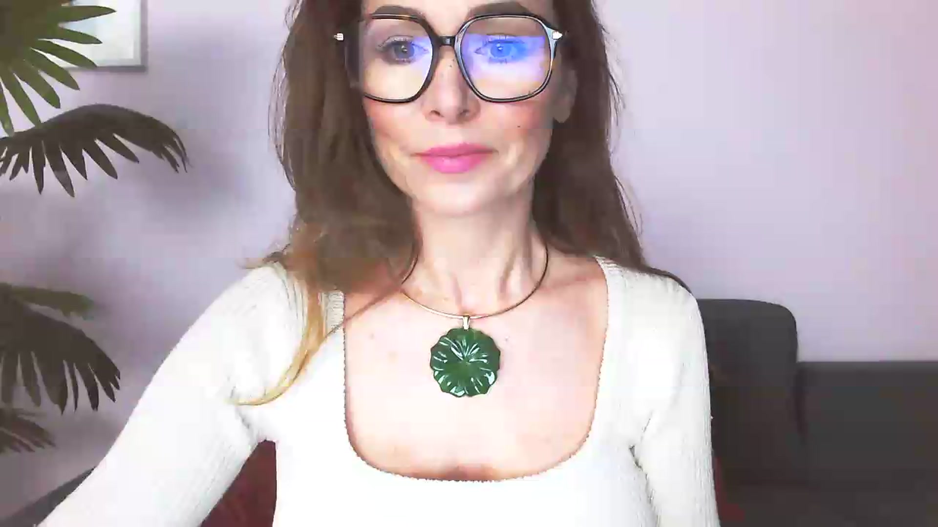Gallery image thumbnail from Delilah_sweet's myfreecams stream on, 05/07/2026, 14:45 image 6 of 20