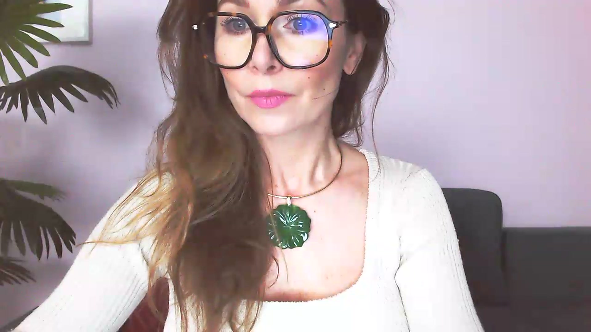 Gallery image thumbnail from Delilah_sweet's myfreecams stream on, 05/07/2026, 14:45 image 19 of 20