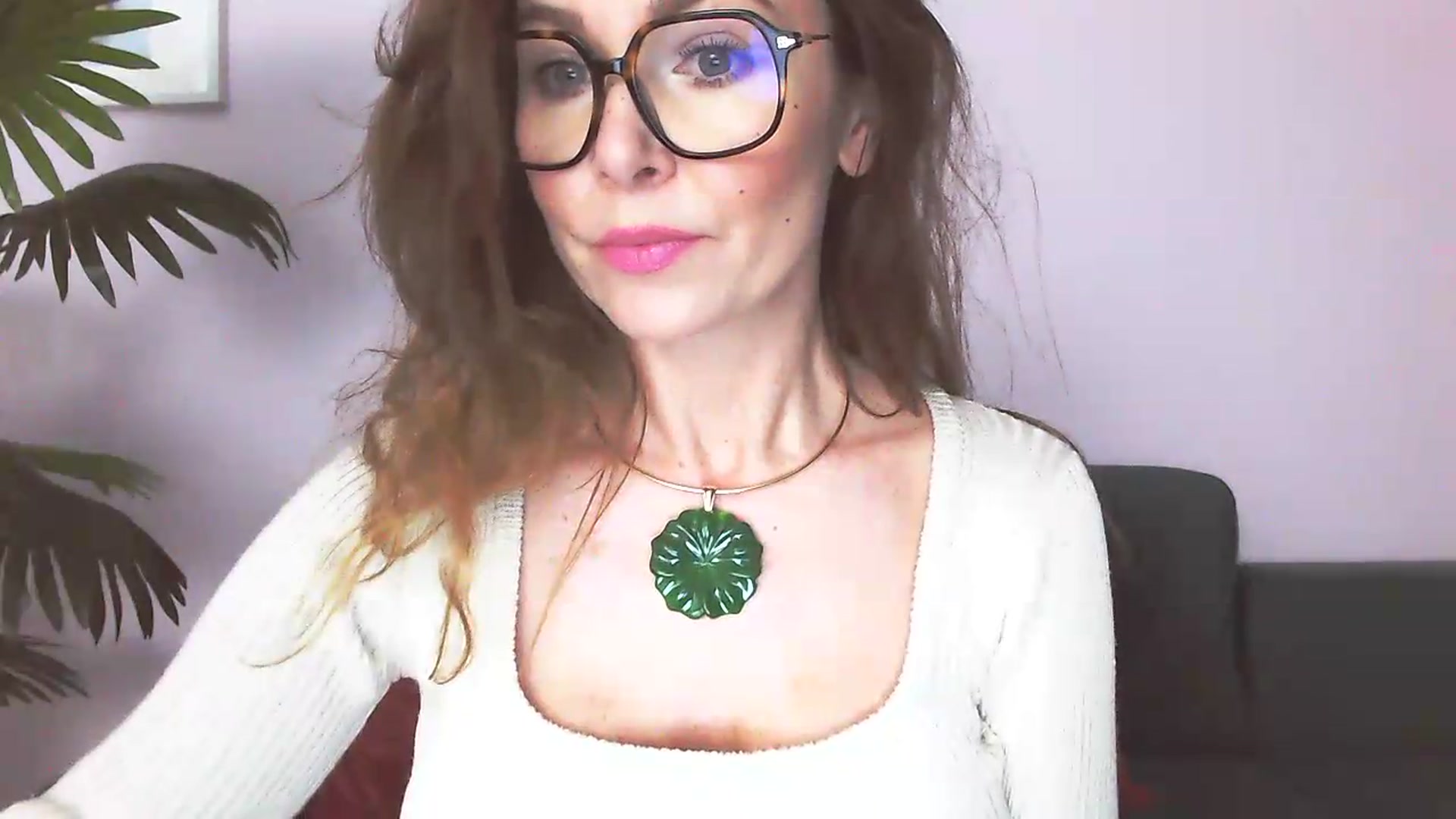 Gallery image thumbnail from Delilah_sweet's myfreecams stream on, 05/07/2026, 14:45 image 8 of 20