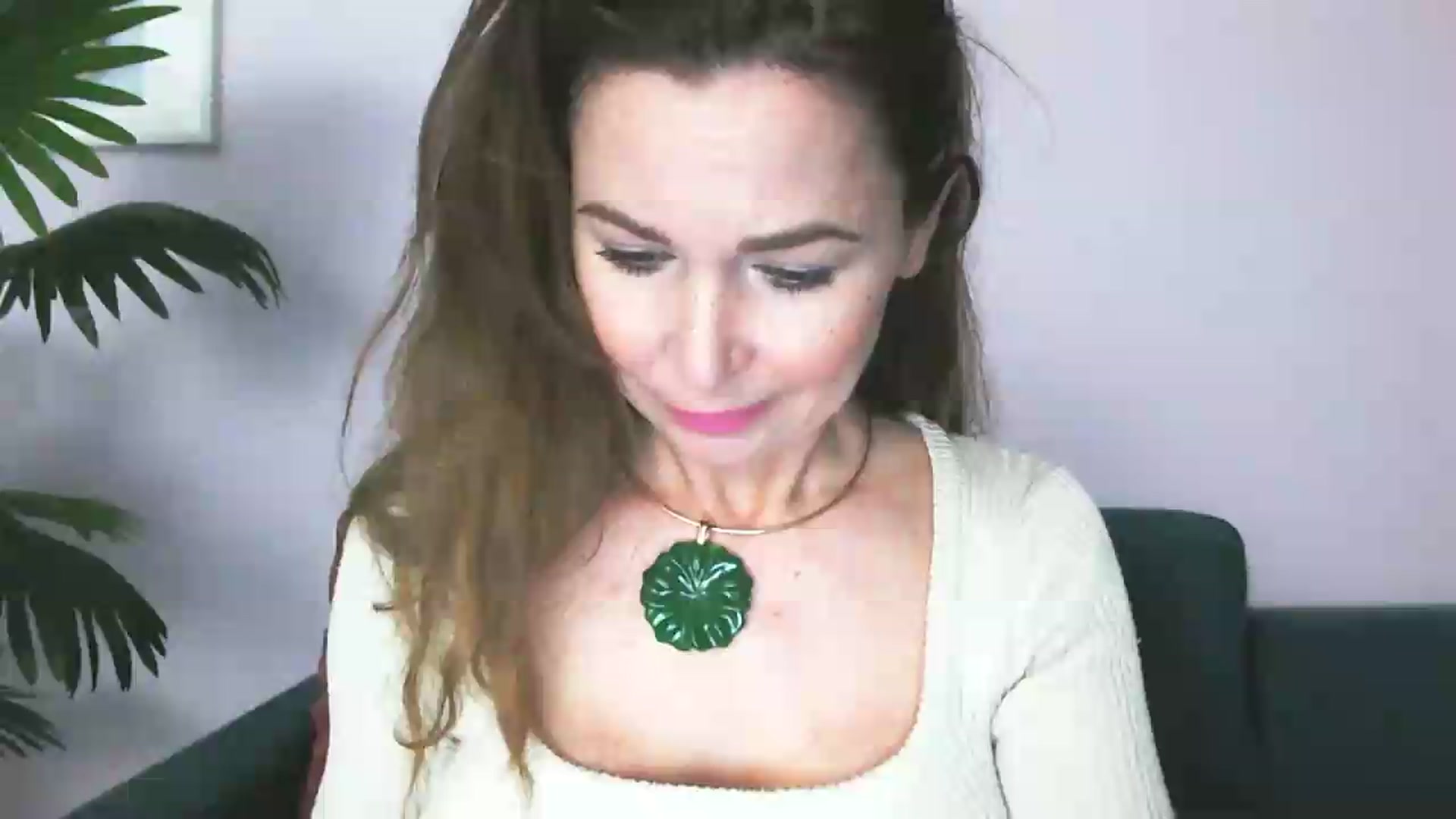 Gallery image thumbnail from Delilah_sweet's myfreecams stream on, 05/07/2026, 15:31 image 11 of 20