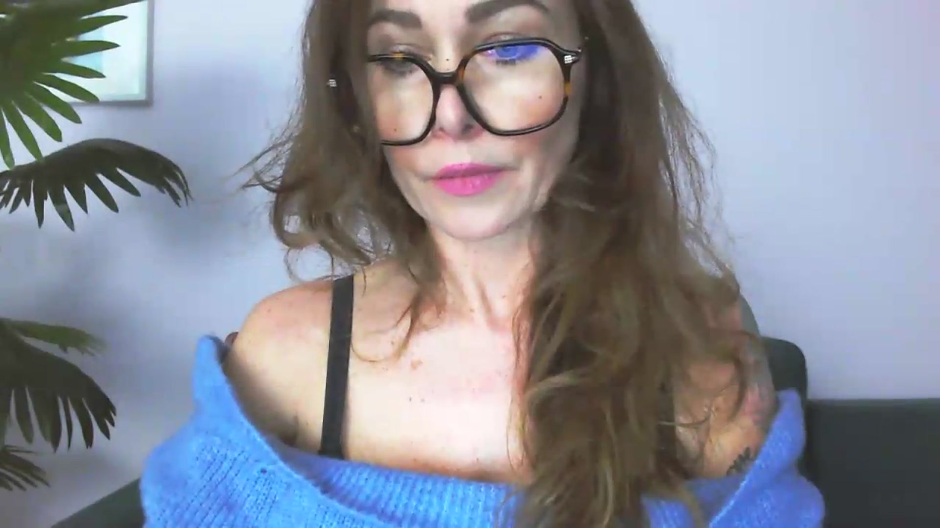 Gallery image thumbnail from Delilah_sweet's myfreecams stream on, 05/11/2026, 15:31 image 16 of 20
