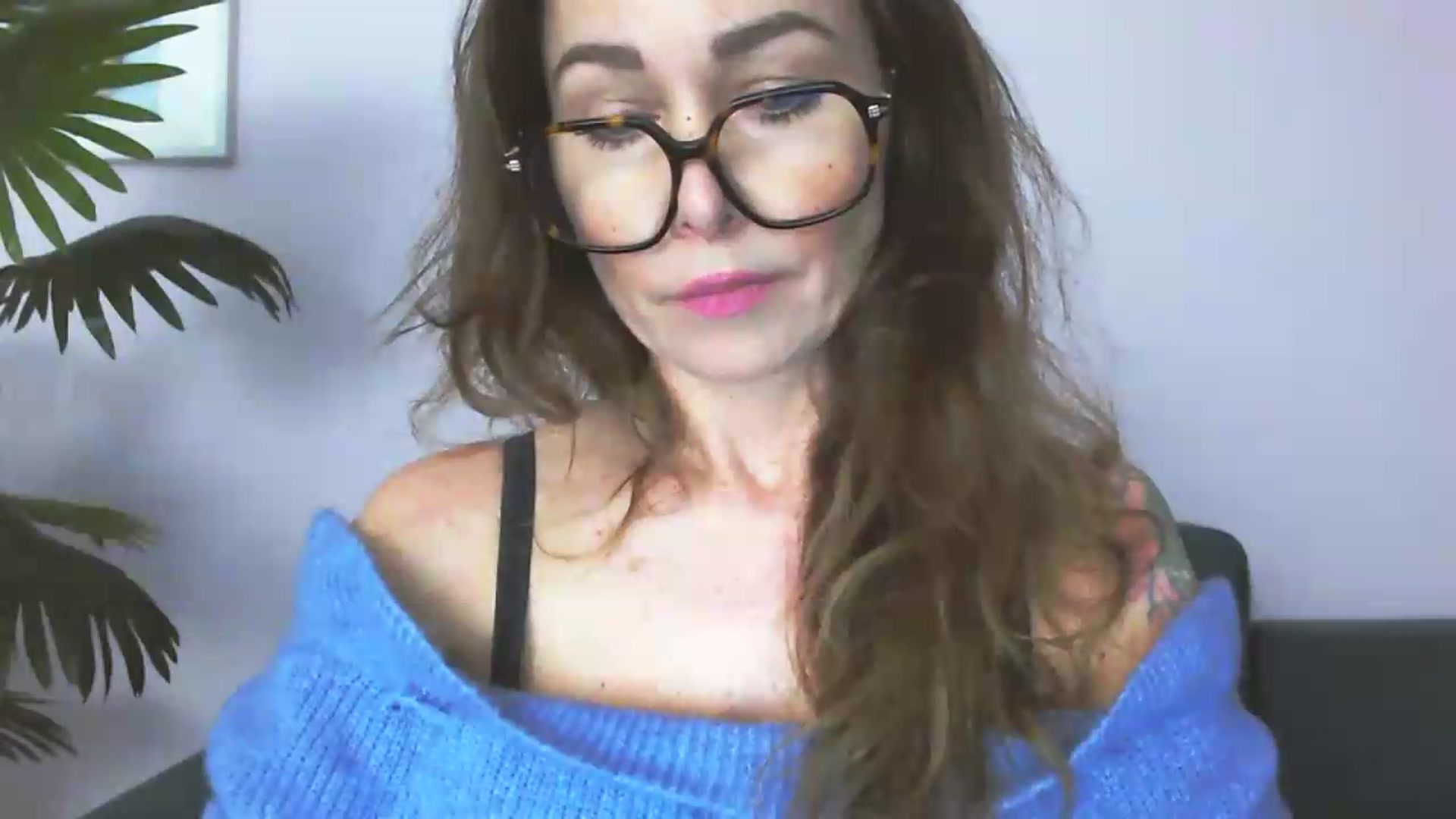 Gallery image thumbnail from Delilah_sweet's myfreecams stream on, 05/11/2026, 15:31 image 17 of 20