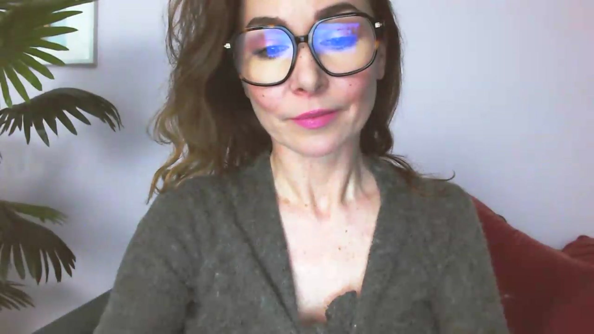 Gallery image thumbnail from Delilah_sweet's myfreecams stream on, 05/18/2026, 16:12 image 5 of 20