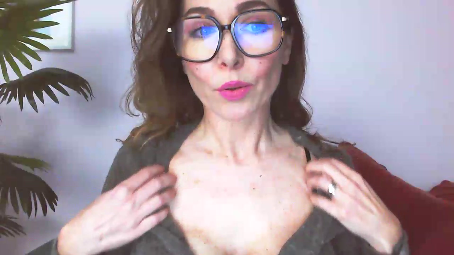 Gallery image thumbnail from Delilah_sweet's myfreecams stream on, 05/18/2026, 16:12 image 8 of 20