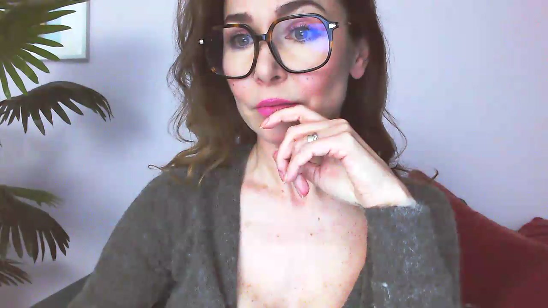 Gallery image thumbnail from Delilah_sweet's myfreecams stream on, 05/18/2026, 16:12 image 14 of 20