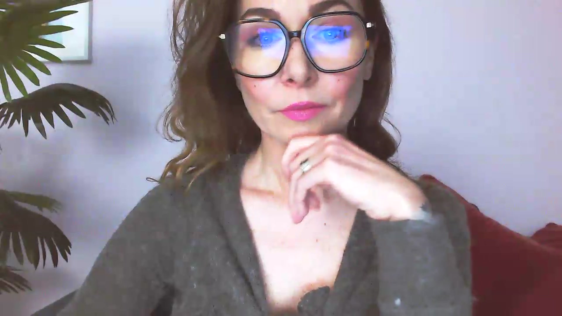 Gallery image thumbnail from Delilah_sweet's myfreecams stream on, 05/18/2026, 16:12 image 7 of 20