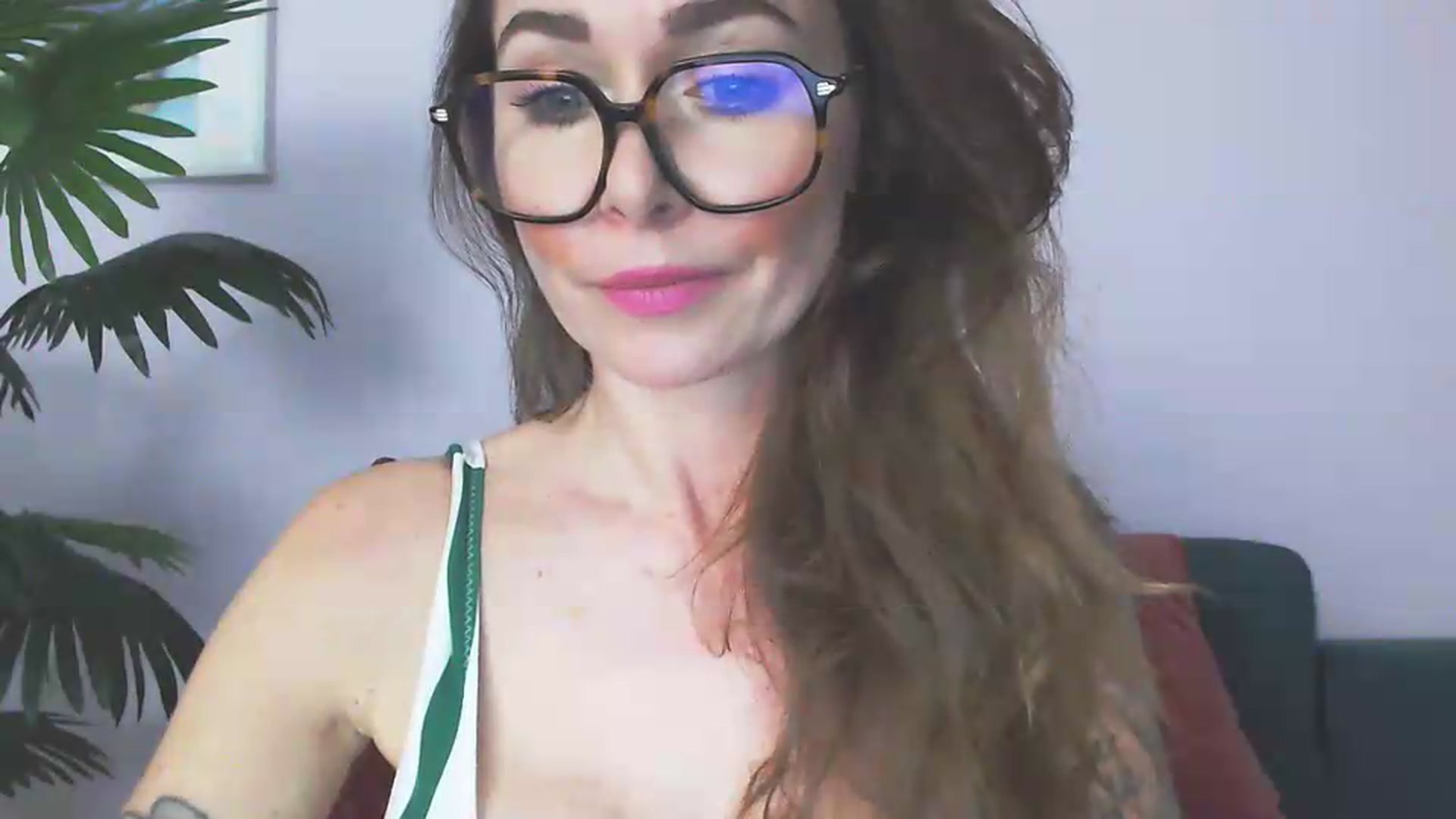 Gallery image thumbnail from Delilah_sweet's myfreecams stream on, 05/20/2026, 17:06 image 16 of 20