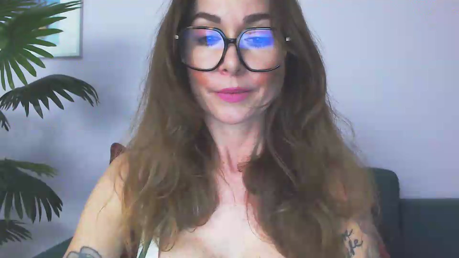 Gallery image thumbnail from Delilah_sweet's myfreecams stream on, 05/20/2026, 18:10 image 11 of 20