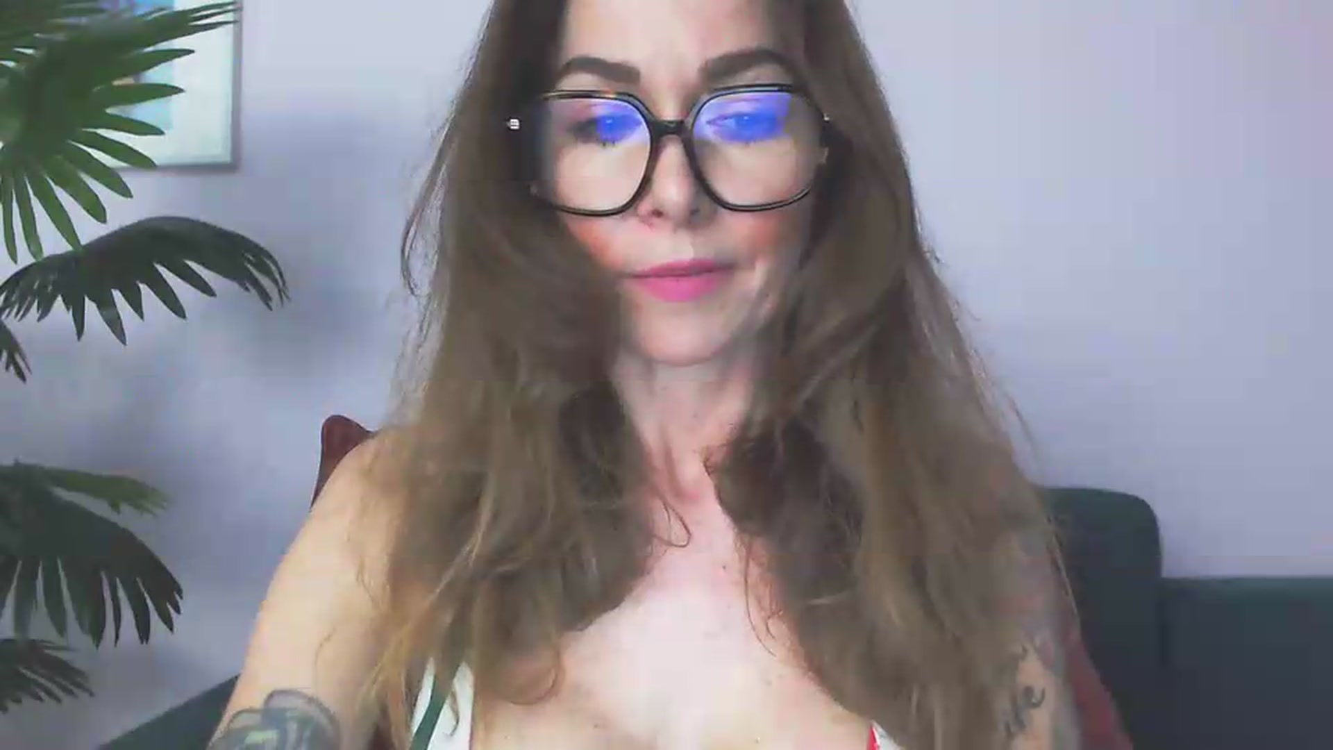 Gallery image thumbnail from Delilah_sweet's myfreecams stream on, 05/20/2026, 18:10 image 8 of 20