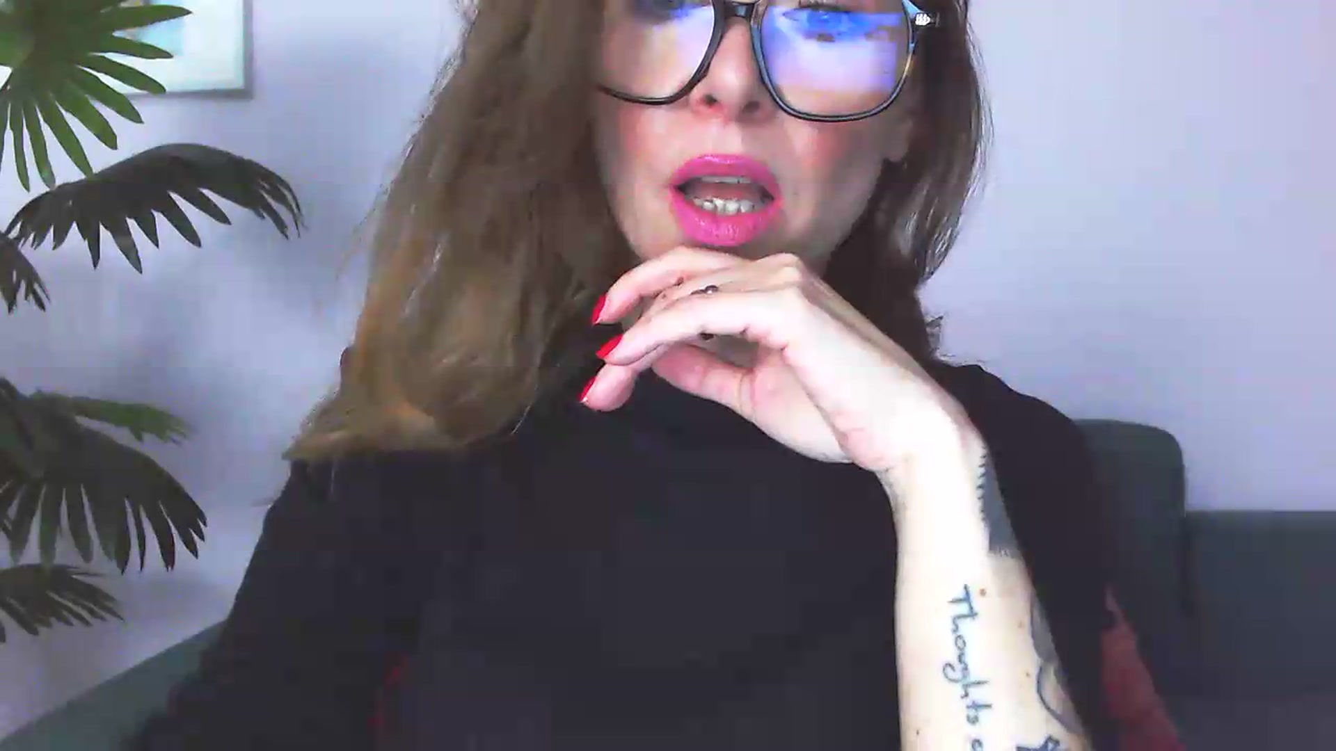 Gallery image thumbnail from Delilah_sweet's myfreecams stream on, 05/21/2026, 14:33 image 15 of 20