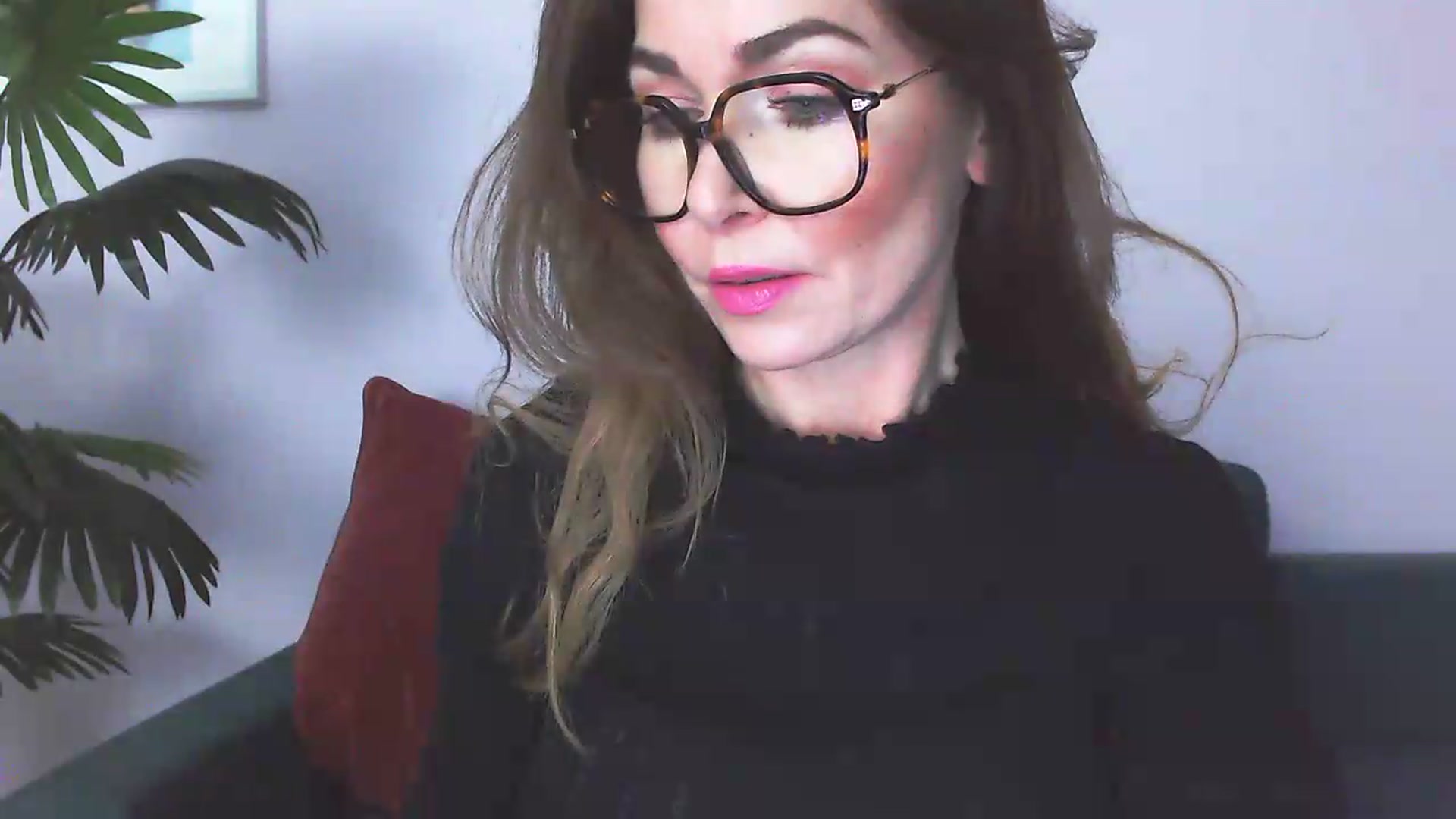 Gallery image thumbnail from Delilah_sweet's myfreecams stream on, 05/21/2026, 14:33 image 9 of 20