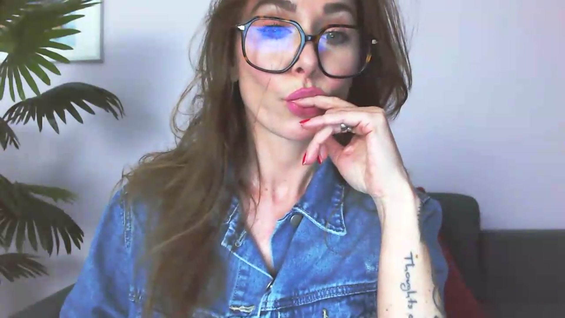 Gallery image thumbnail from Delilah_sweet's myfreecams stream on, 05/25/2026, 17:35 image 20 of 20
