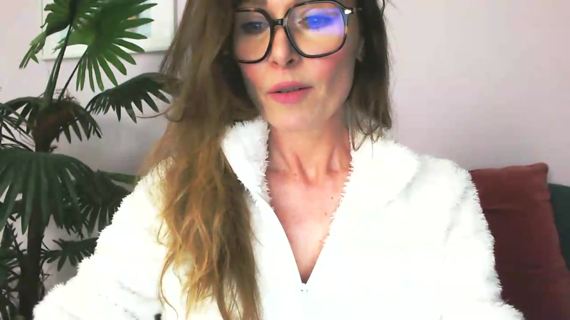 Gallery image thumbnail from Delilah_sweet's myfreecams stream on, 05/28/2026, 15:50 image 18 of 20