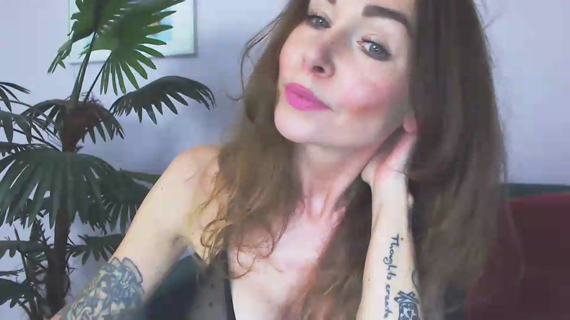 Gallery image thumbnail from Delilah_sweet's myfreecams stream on, 06/02/2026, 16:25 image 8 of 20