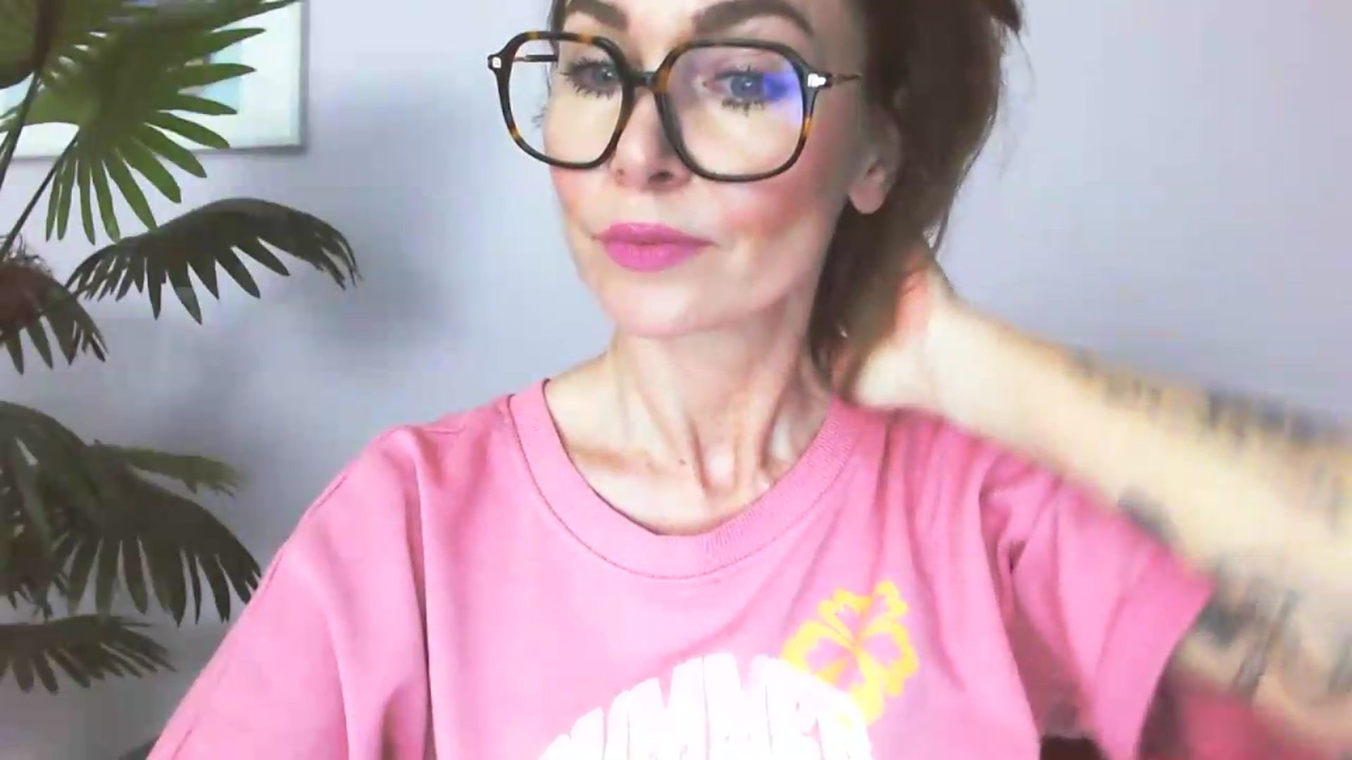 Gallery image thumbnail from Delilah_sweet's myfreecams stream on, 06/04/2026, 15:21 image 18 of 20