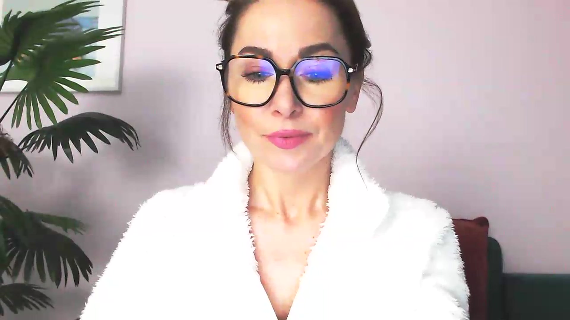 Gallery image thumbnail from Delilah_sweet's myfreecams stream on, 06/08/2026, 15:31 image 13 of 20