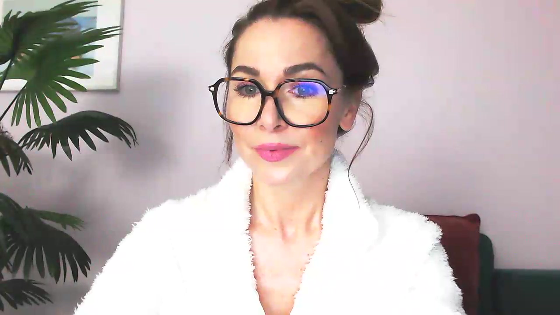 Gallery image thumbnail from Delilah_sweet's myfreecams stream on, 06/08/2026, 15:31 image 16 of 20