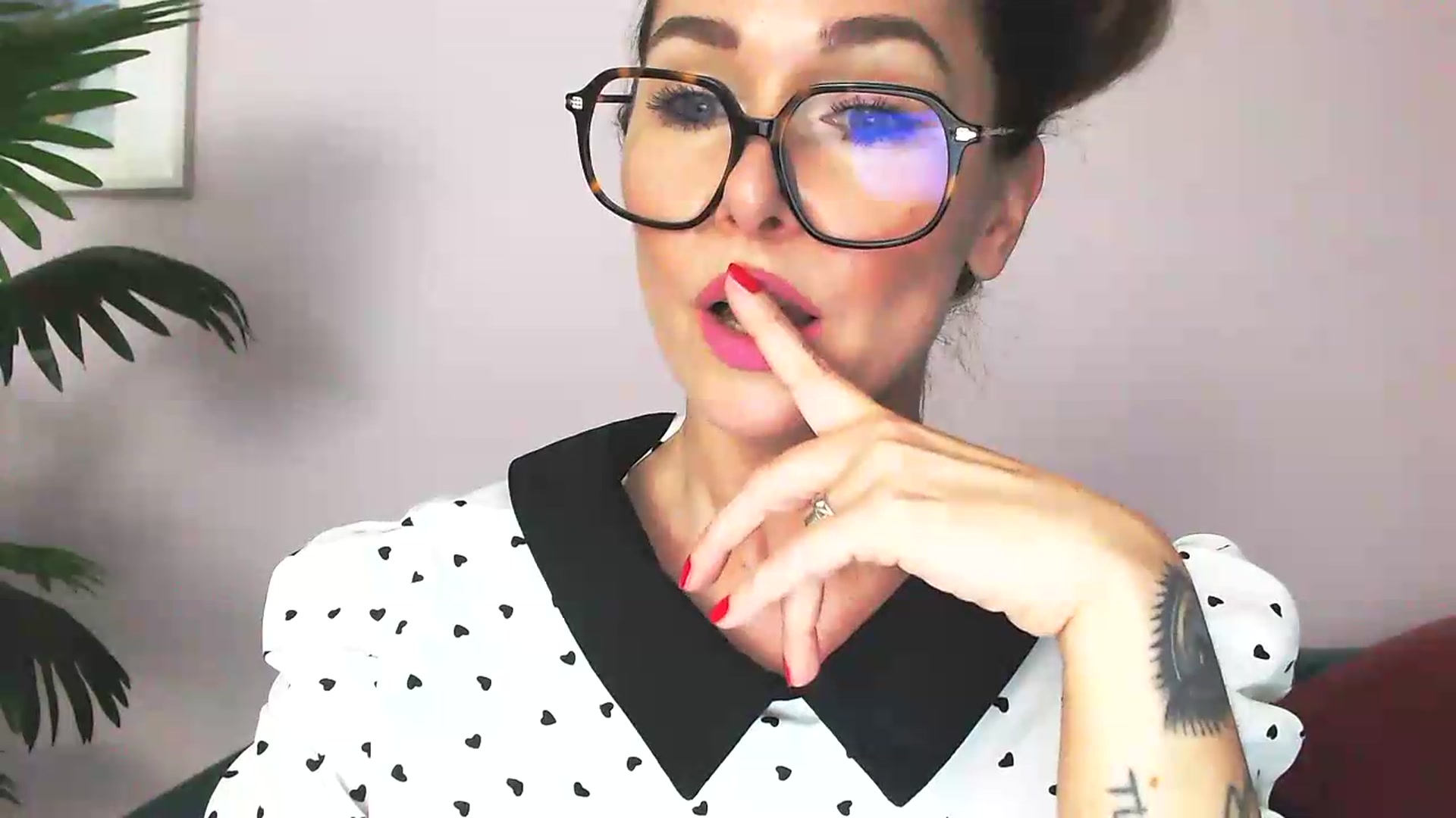 Gallery image thumbnail from Delilah_sweet's myfreecams stream on, 06/09/2026, 16:36 image 3 of 20