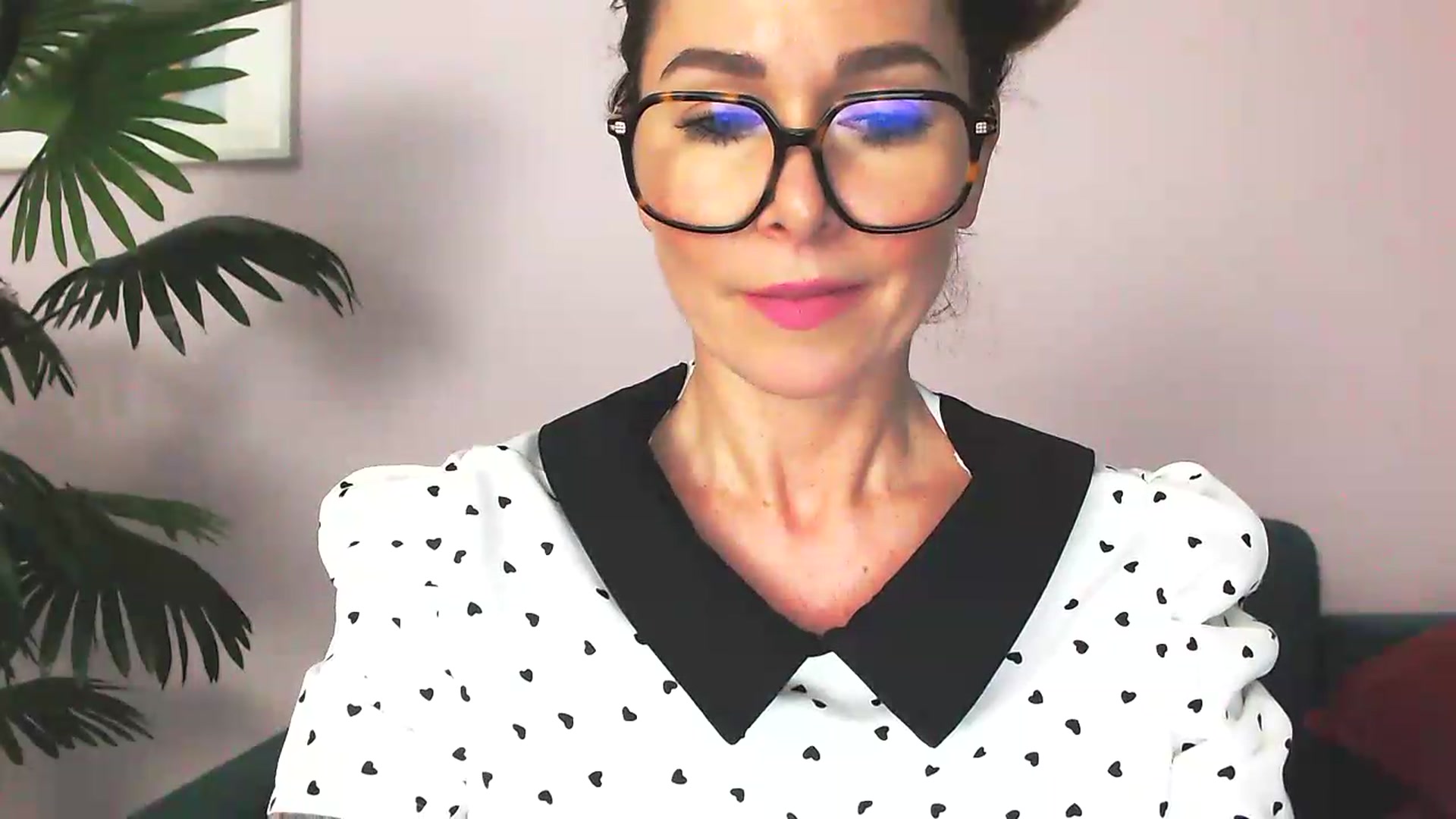 Gallery image thumbnail from Delilah_sweet's myfreecams stream on, 06/09/2026, 16:36 image 18 of 20