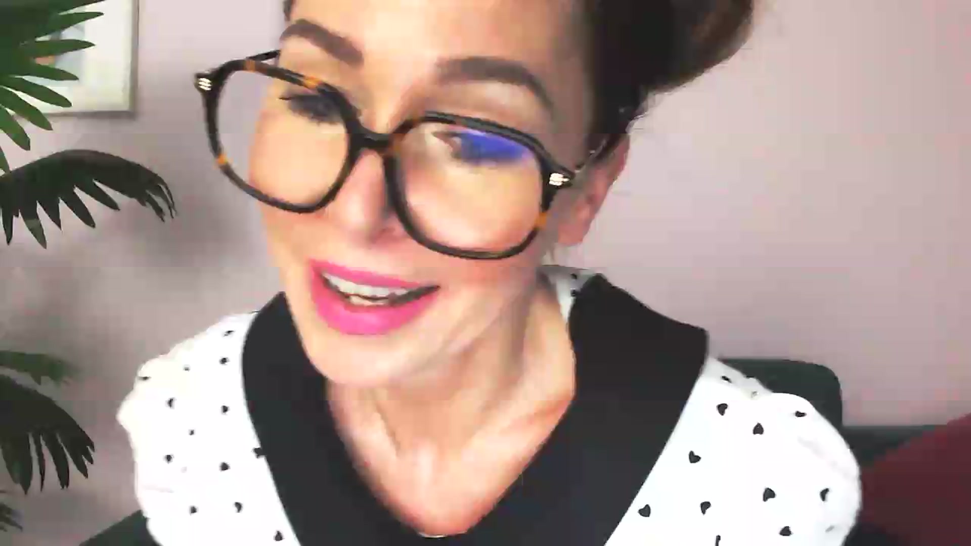 Gallery image thumbnail from Delilah_sweet's myfreecams stream on, 06/09/2026, 16:36 image 1 of 20