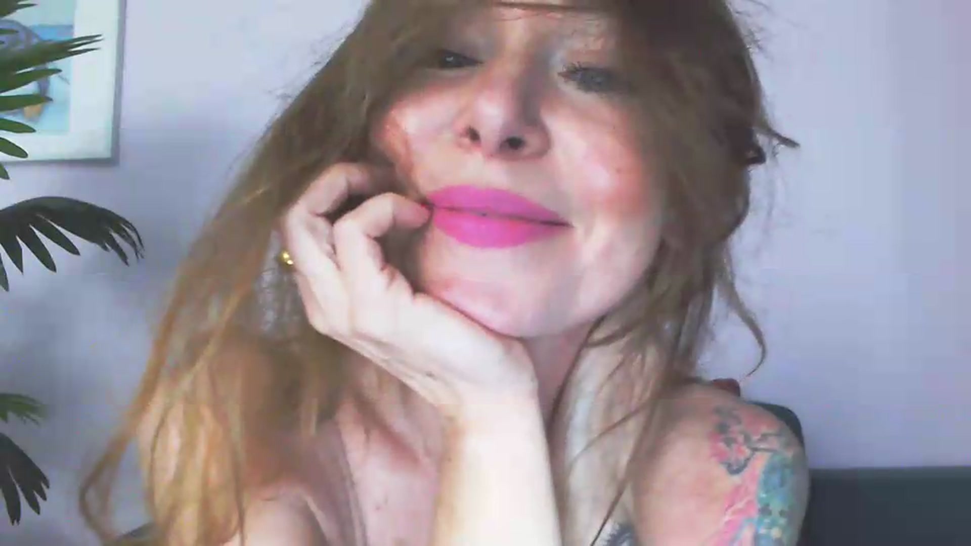 Gallery image thumbnail from Delilah_sweet's myfreecams stream on, 06/10/2026, 16:01 image 20 of 20