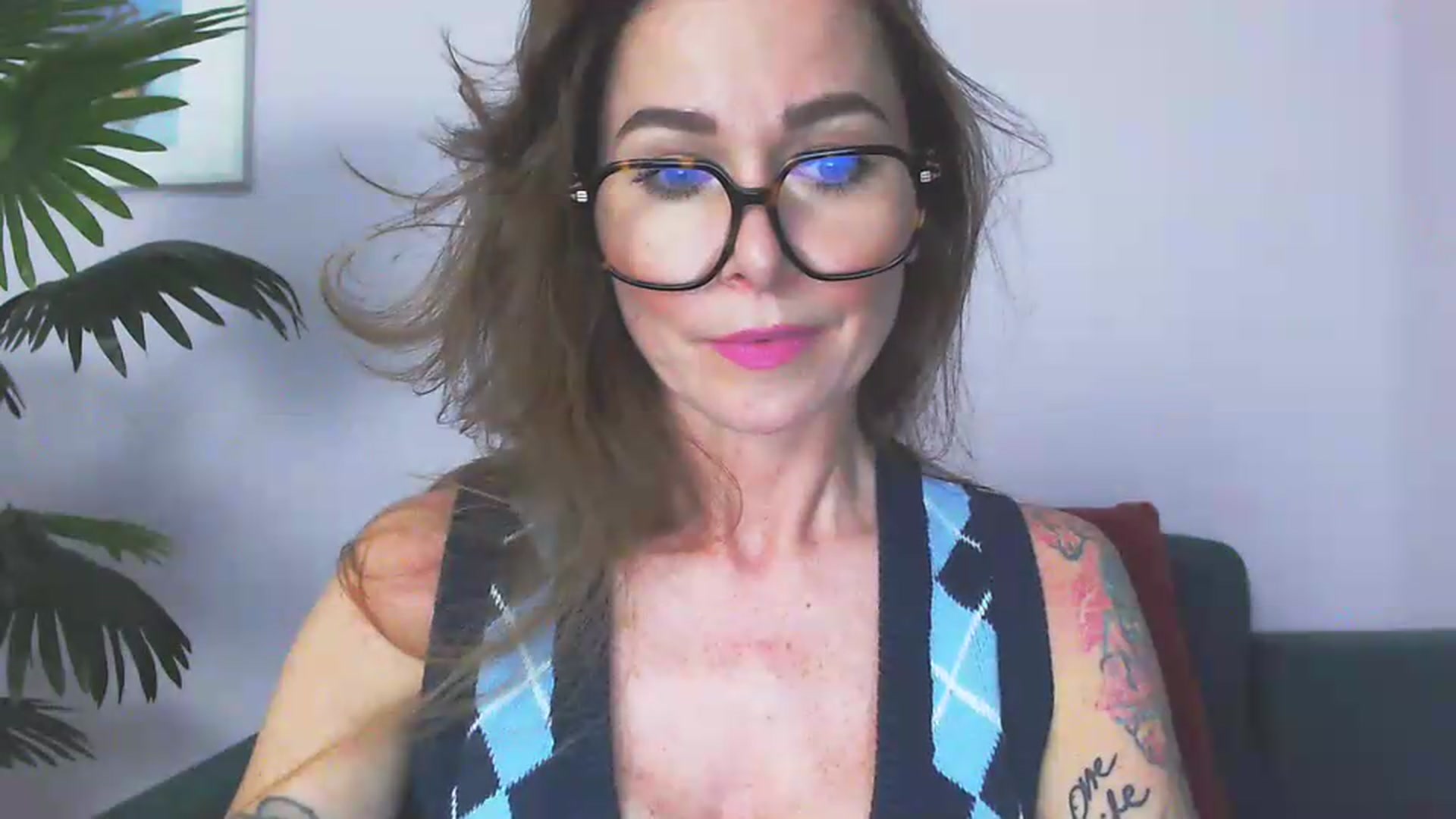 Gallery image thumbnail from Delilah_sweet's myfreecams stream on, 06/10/2026, 16:01 image 2 of 20