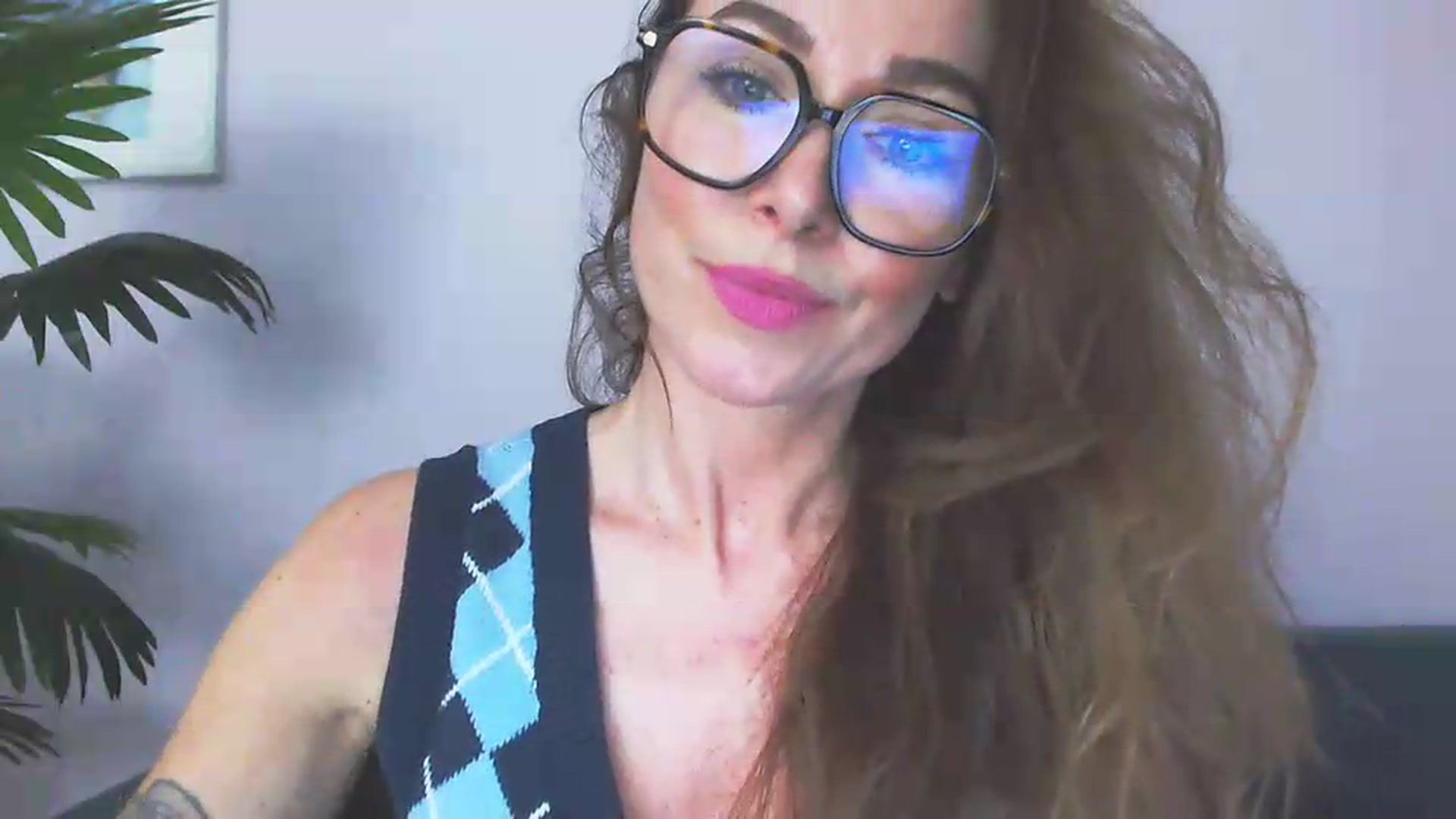 Gallery image thumbnail from Delilah_sweet's myfreecams stream on, 06/10/2026, 16:45 image 13 of 20
