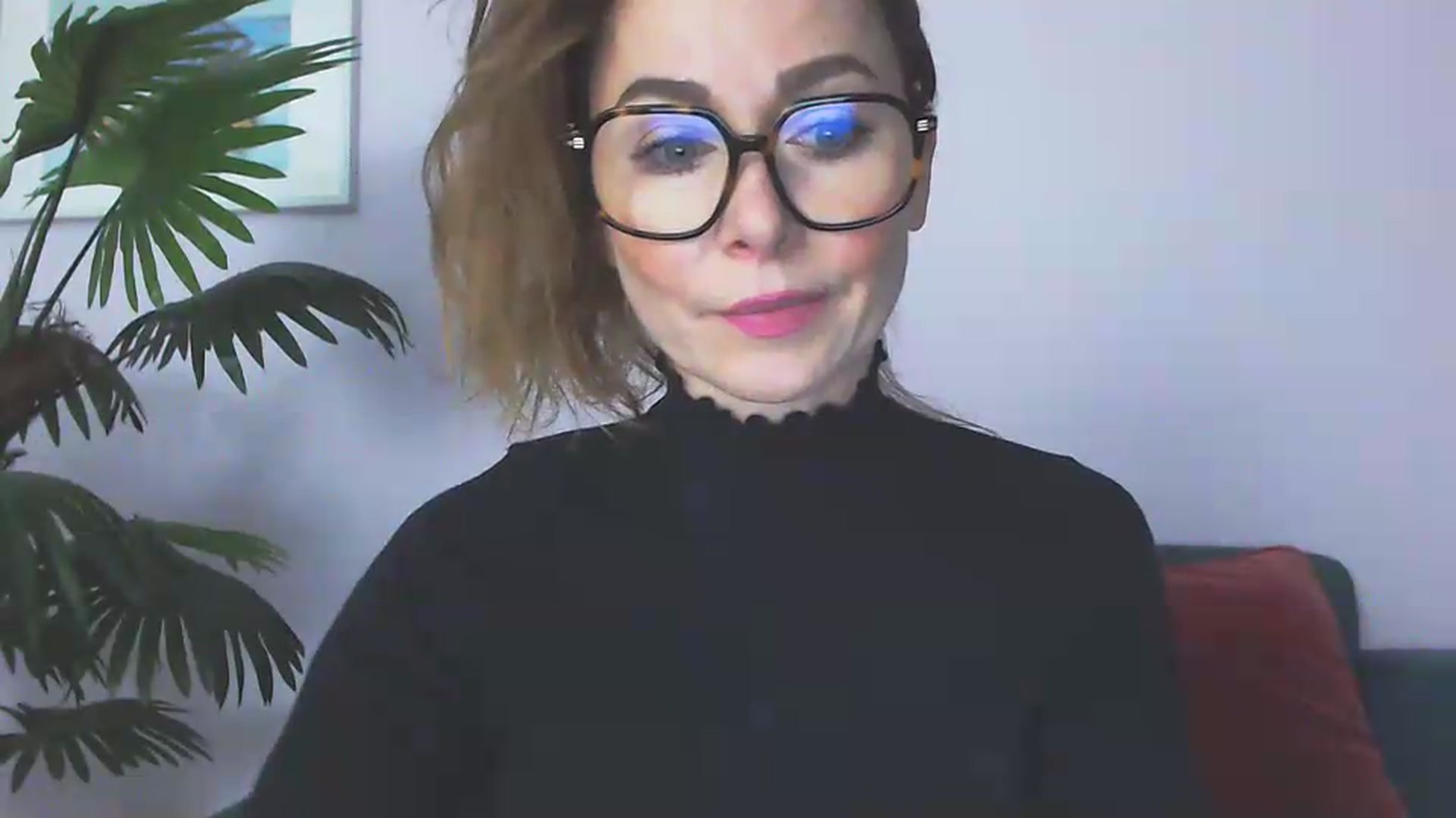 Gallery image thumbnail from Delilah_sweet's myfreecams stream on, 06/15/2026, 16:46 image 3 of 20