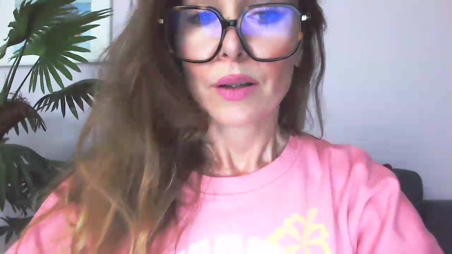 Gallery image thumbnail from Delilah_sweet's myfreecams stream on, 06/22/2026, 15:24 image 5 of 20