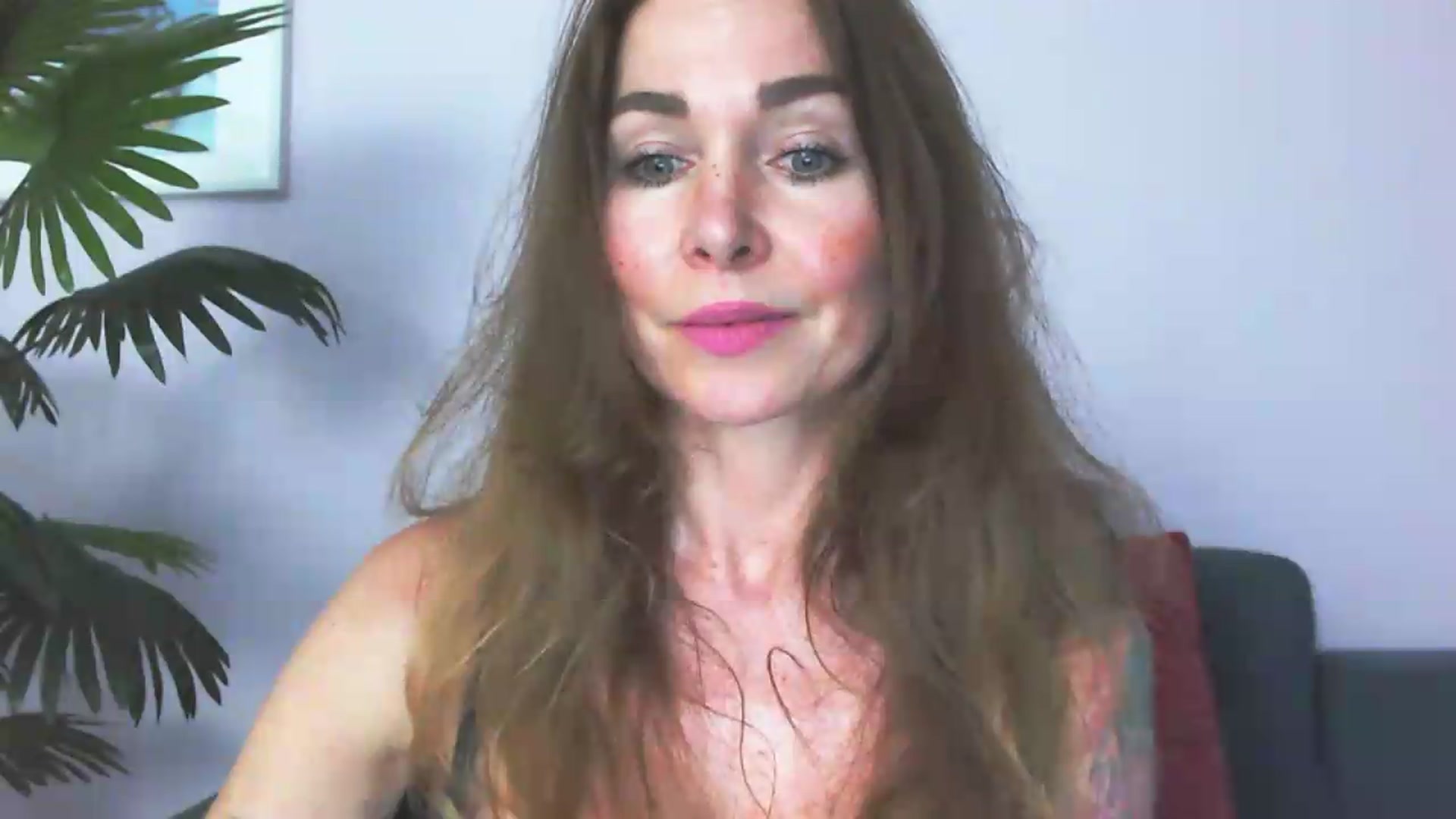 Gallery image thumbnail from Delilah_sweet's myfreecams stream on, 06/22/2026, 17:24 image 14 of 20