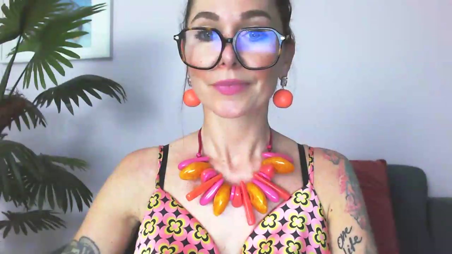 Gallery image thumbnail from Delilah_sweet's myfreecams stream on, 06/24/2026, 16:59 image 13 of 20